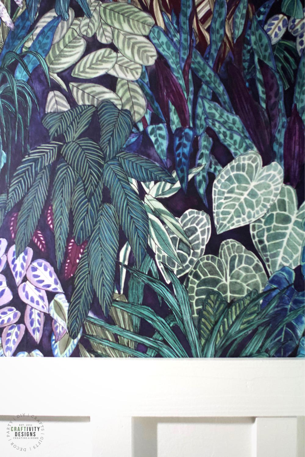 1000x1500 Jungle Wallpaper in a Small Bathroom (+ video tutorial)
