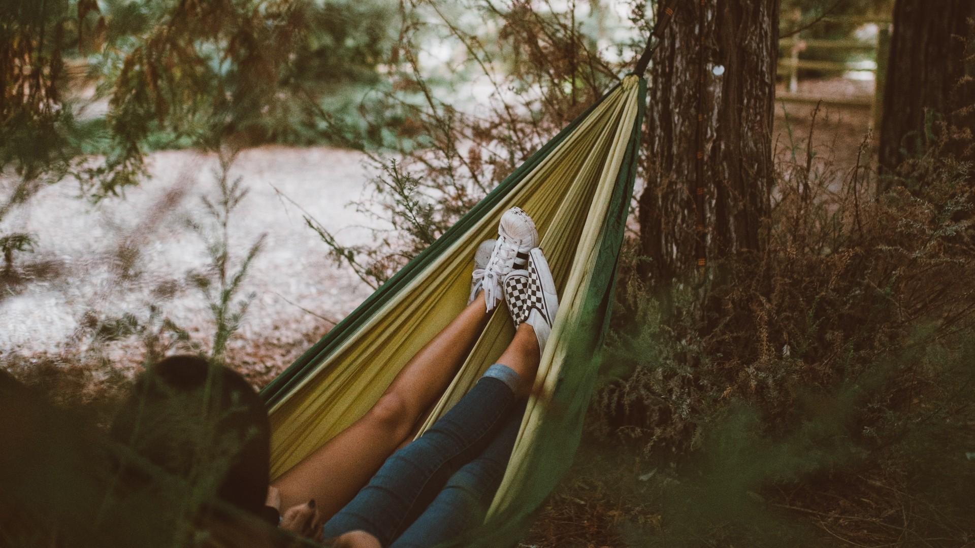 1920x1080 Hammock, legs, camping, rest, forest, travel. picture, photo, desktop wallpaper