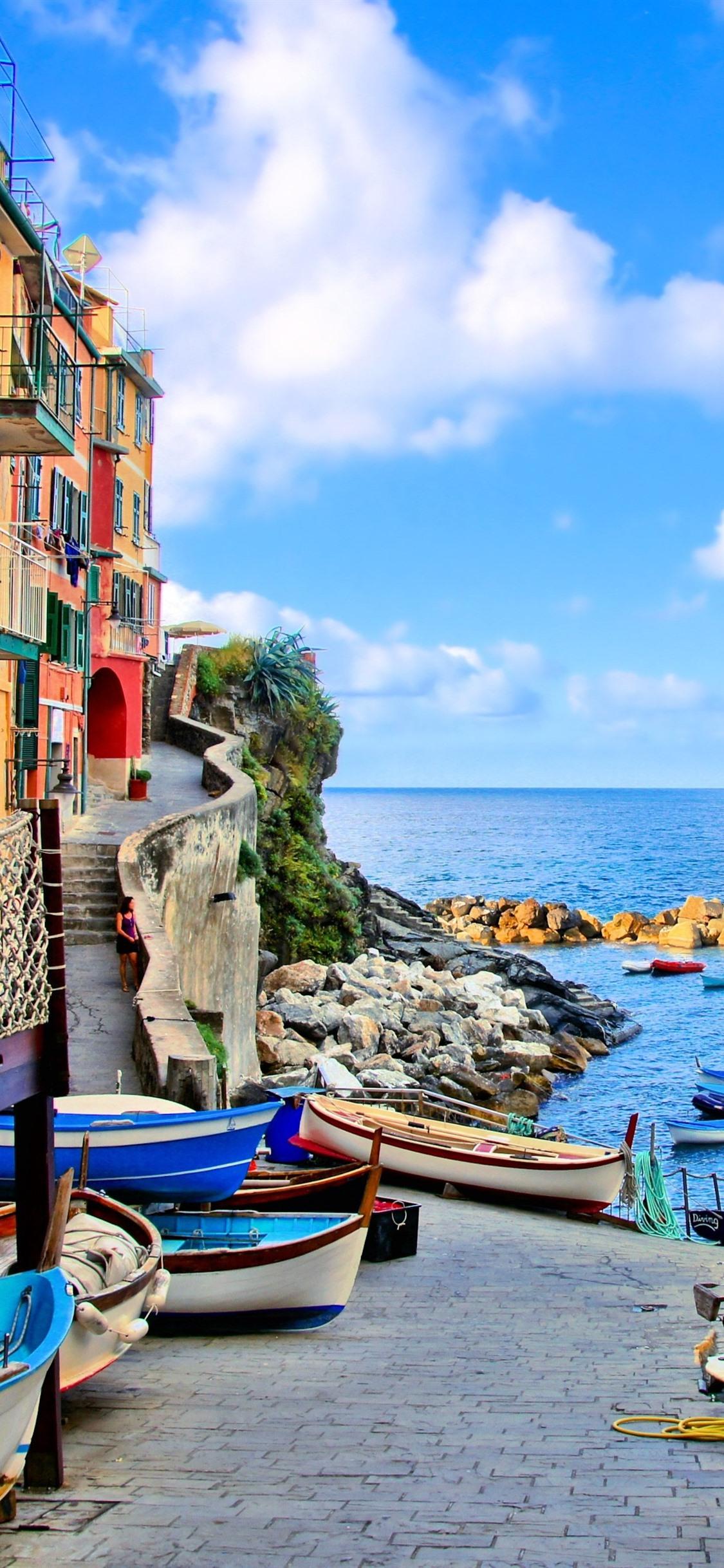 1125x2436 iPhone Wallpaper Italy, Riomaggiore, Houses, Boats, Colorful Harbor