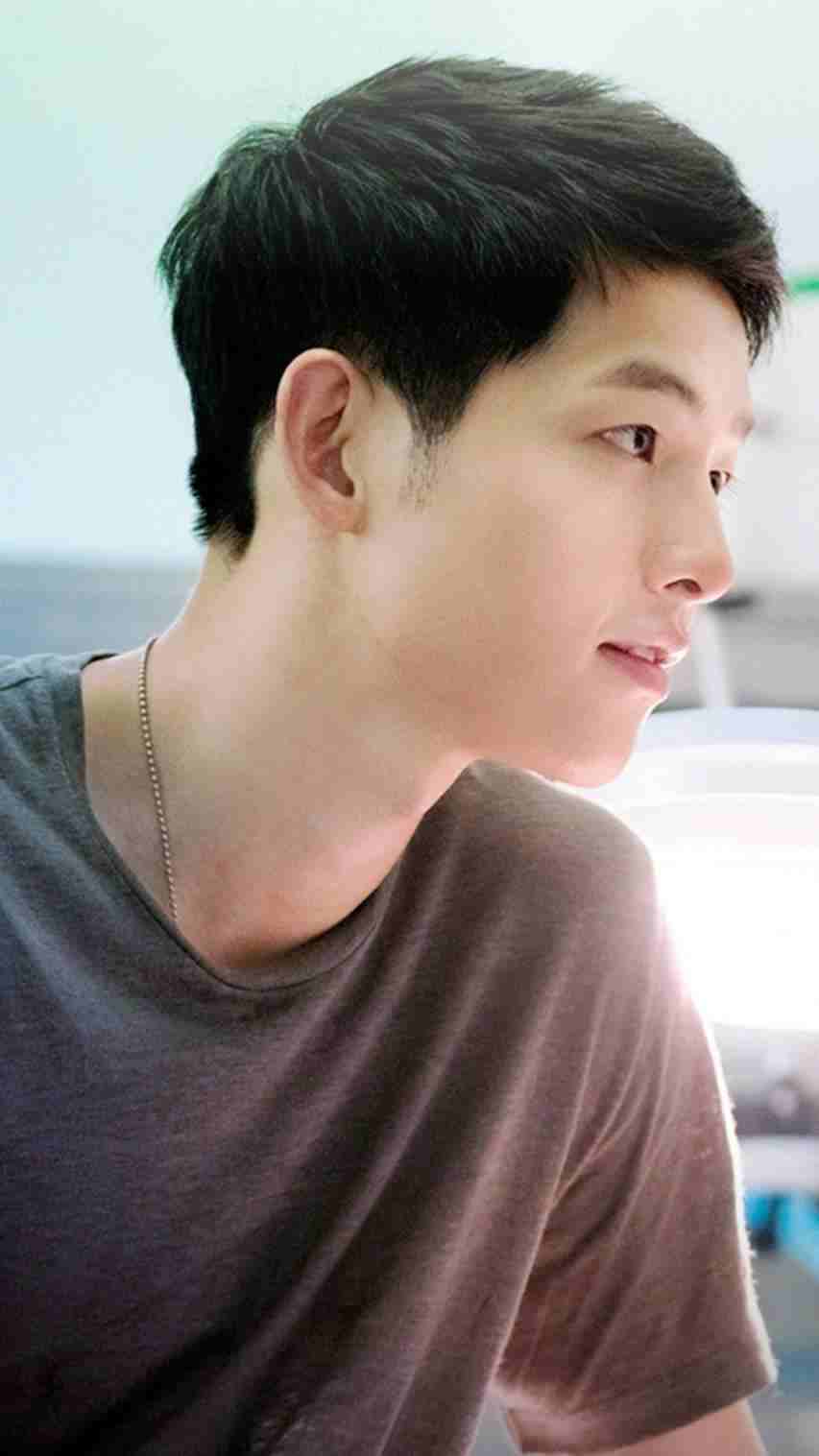 853x1517 Song Joong Ki Cute Wallpaper Joong Ki Wallpaper HD Descendants