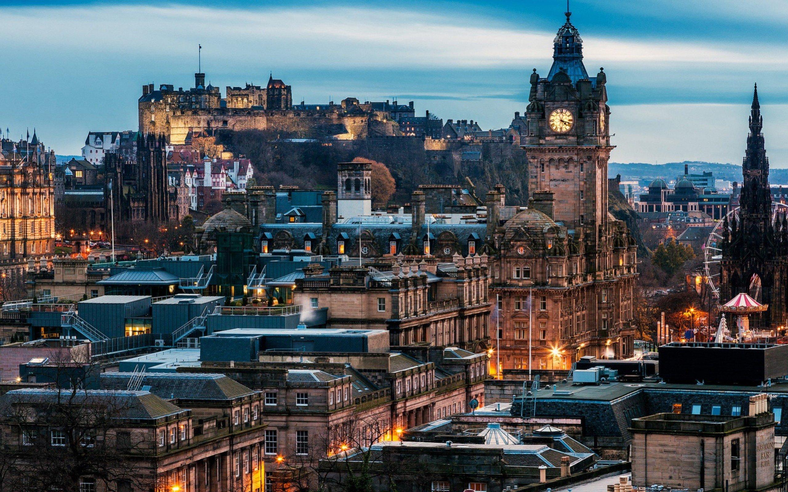 2560x1600 Edinburgh Castle Widescreen Wallpaper 95628