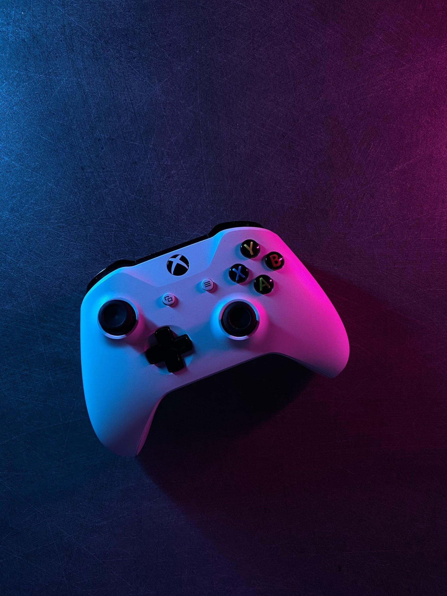 1755x2340 Xbox One Controller Wallpaper