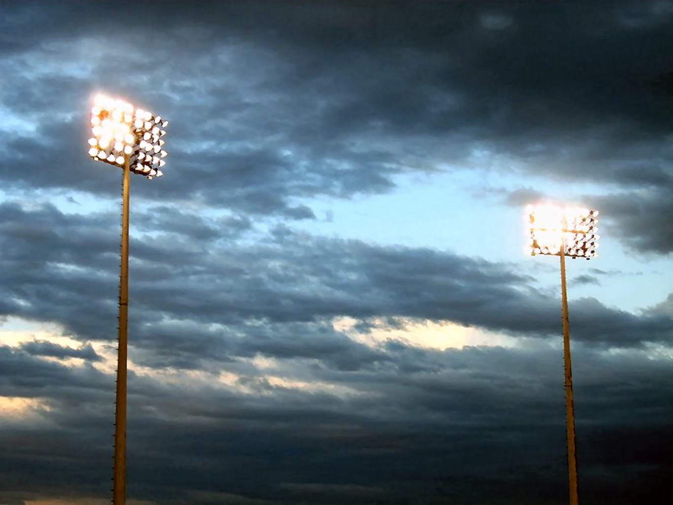 1366x1025 Friday Night Lights Wallpaper