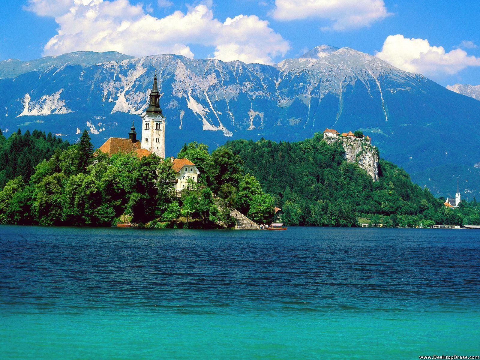 1600x1200 Desktop Wallpaper Natural Background Lake Bled, Slovenia