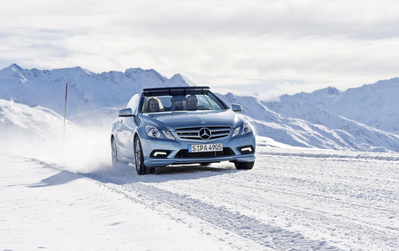 1280x804 Light Blue Mercedes Benz E Classe Cabriolet In Winter Wallpaper. Light Blue Mercedes Benz E Classe Cabriolet In W