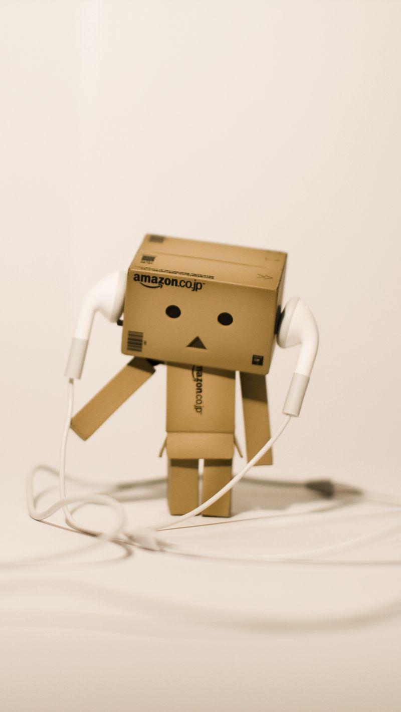 800x1420 Download Wallpaper 800x1420 Danbo, Cardboard Robot, Headphones Iphone Se 5s 5c 5 For Parallax HD Background