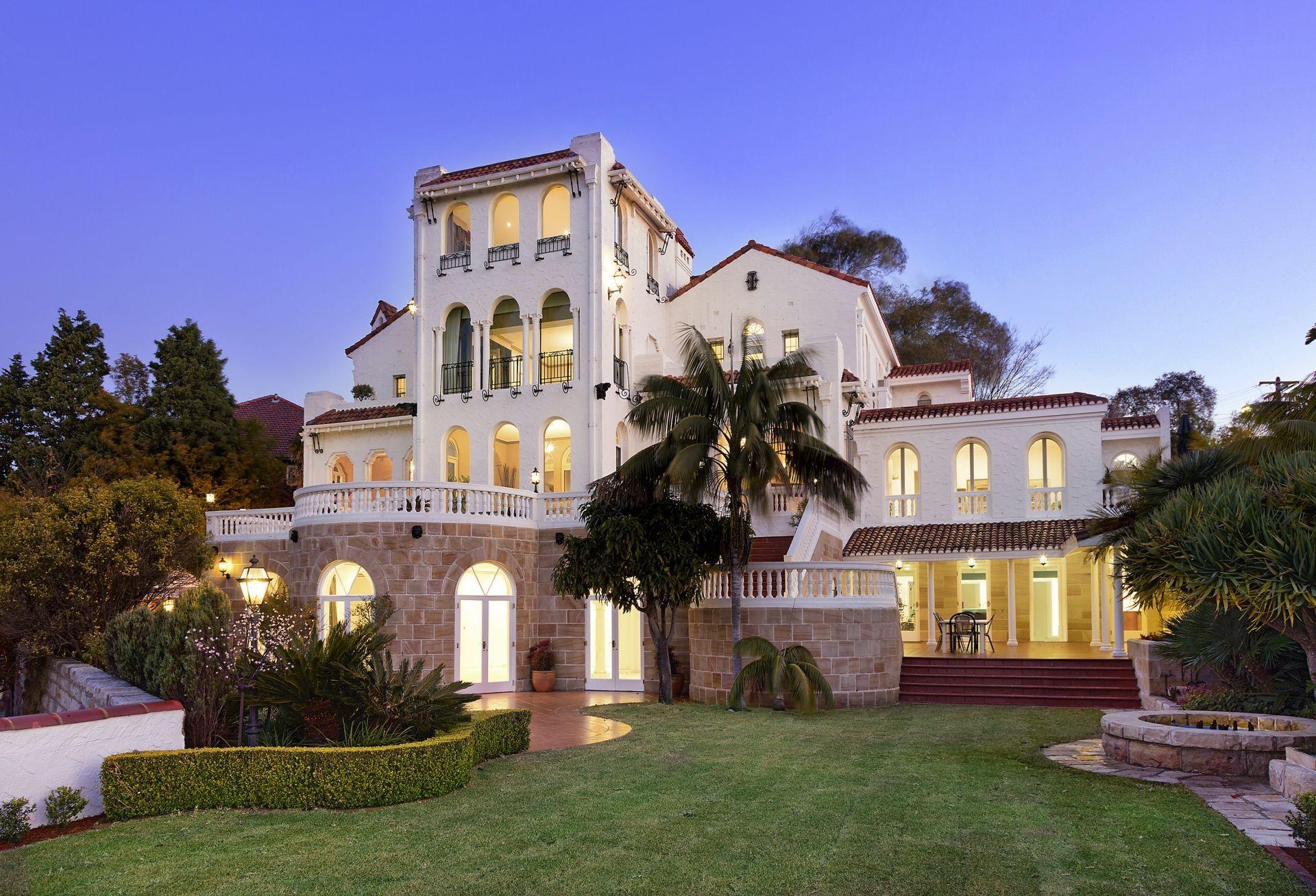 1920x1308 Big Mansion Wallpaper