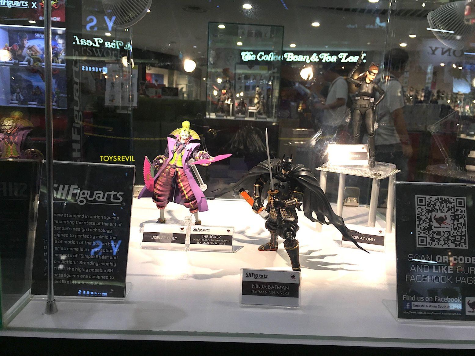 1555x1166 S.H.Figuarts Batman Ninja & The Joker from Tamashii Nations