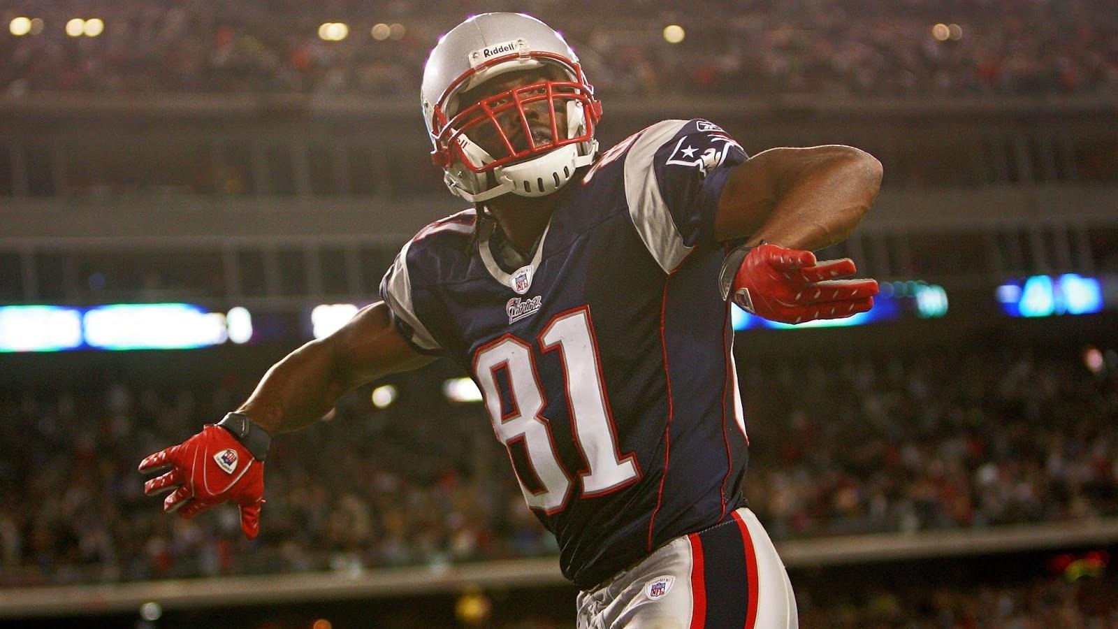 1600x900 Michael Lombardi claims Randy Moss trade cost him Raiders job