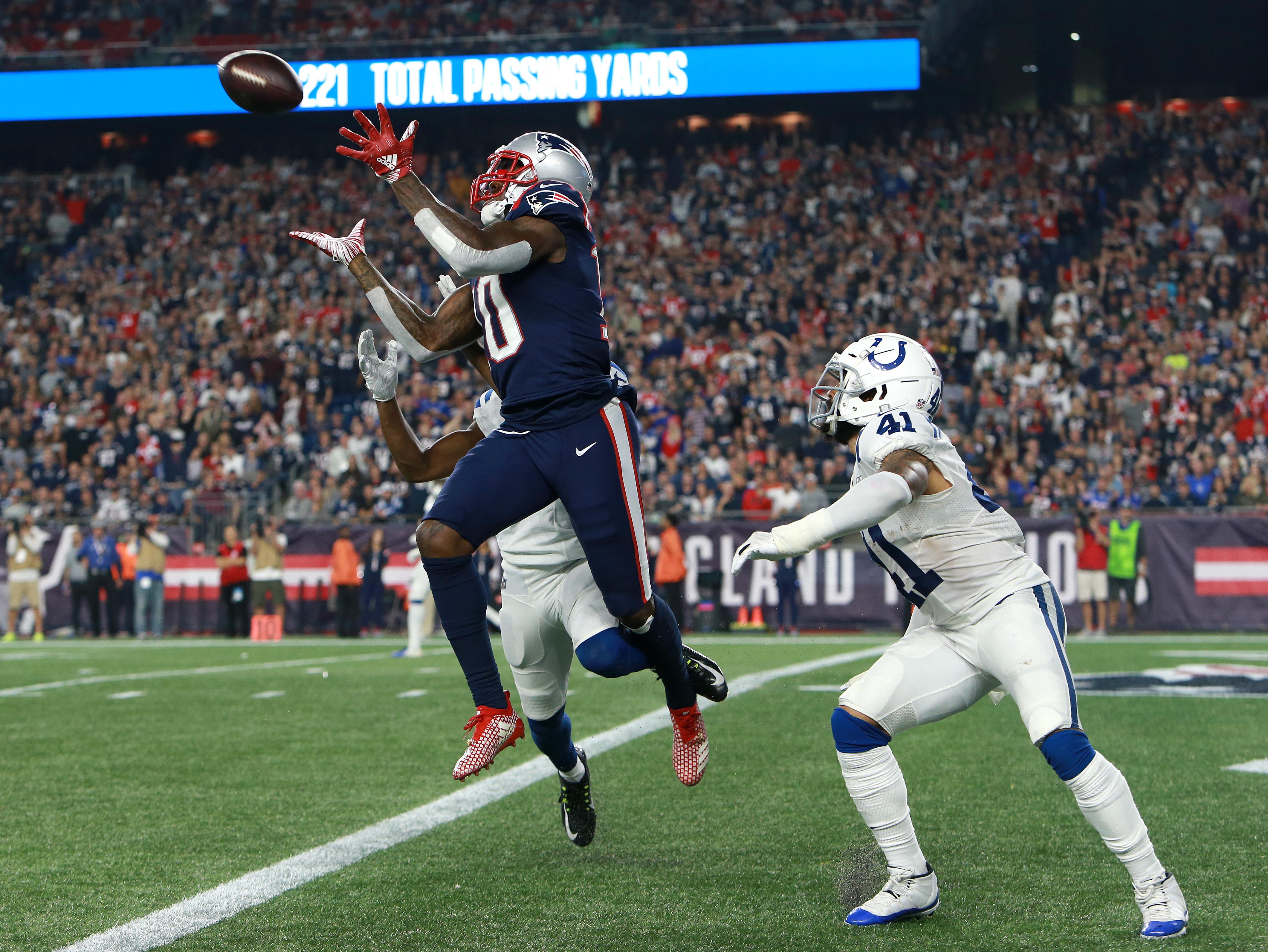 4242x3186 Josh Gordon and the 'sandlot' football that led to Tom Brady's 500th career TD Boston Globe