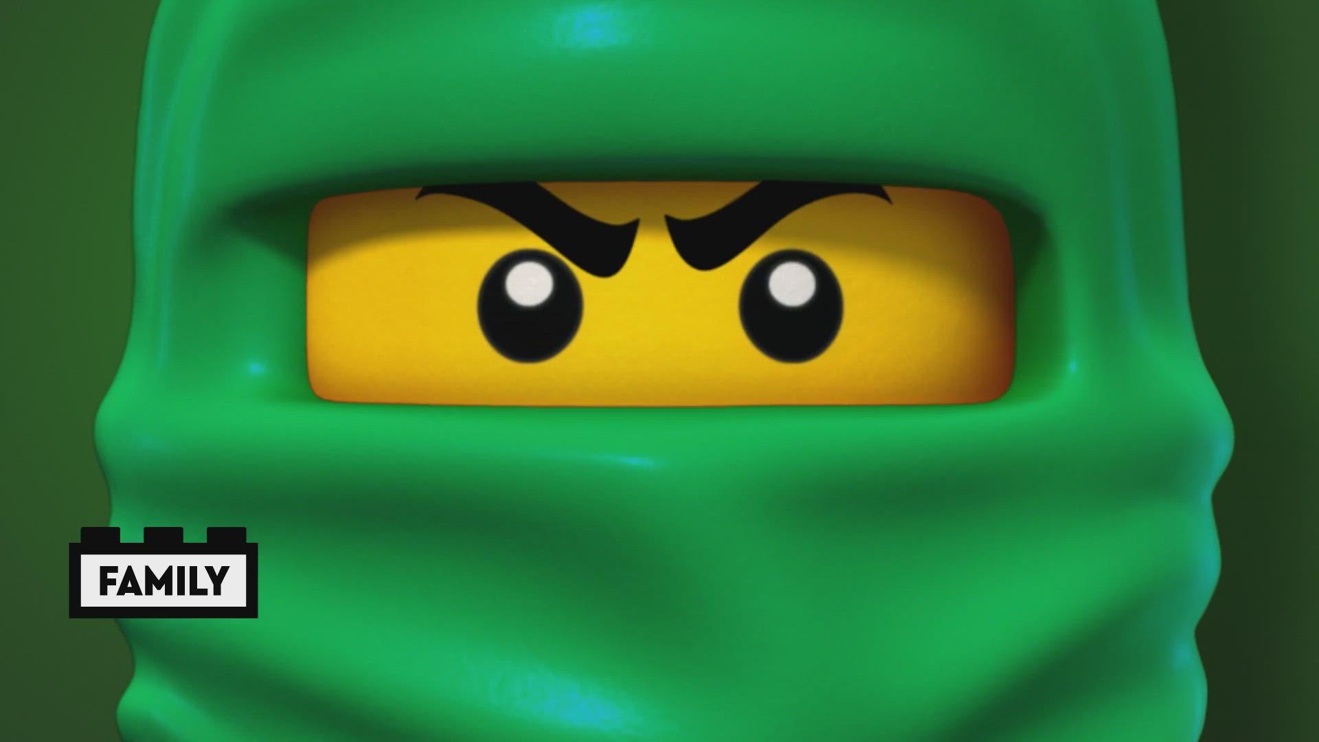 1920x1080 Golden Ninja Lloyd® NINJAGO® Characters.com for kids