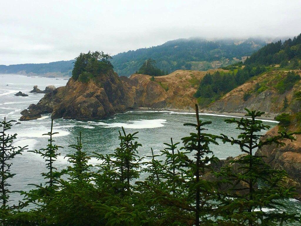 1024x768 Humboldt County coastline. Humboldt county, Humboldt, Natural landmarks