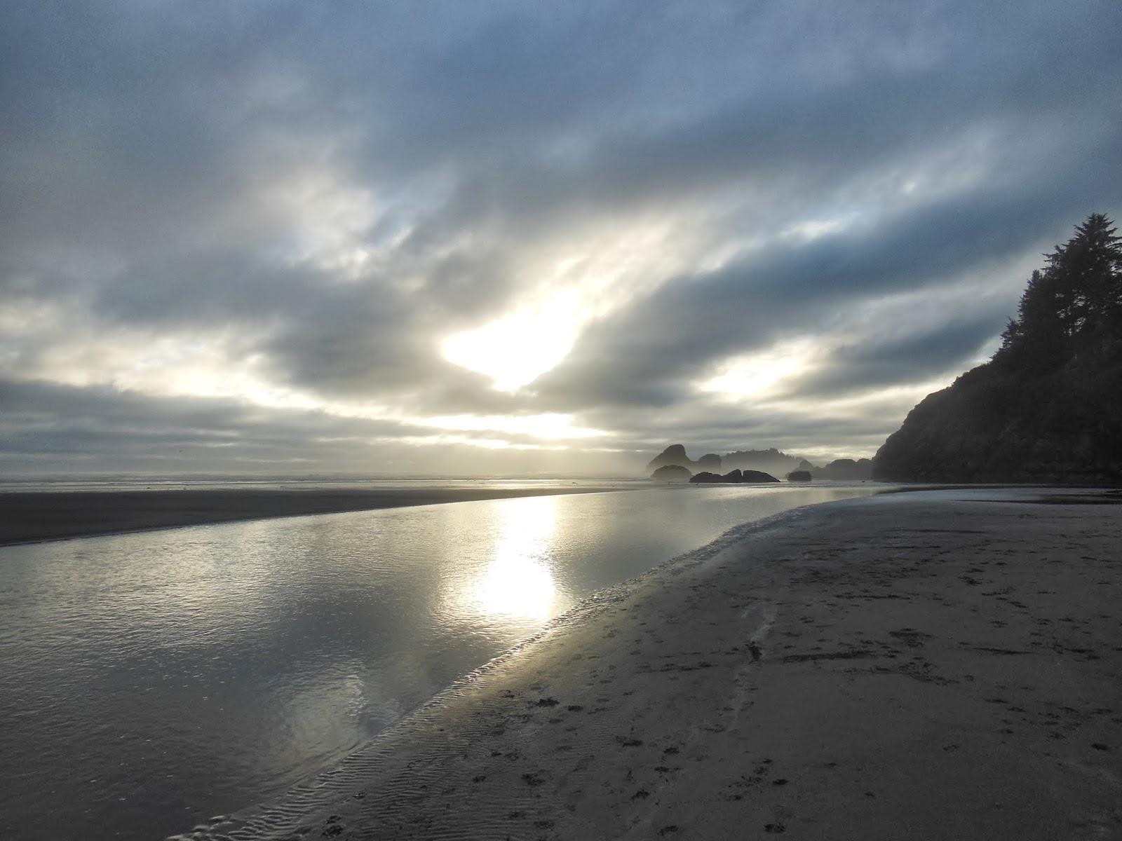 1600x1200 Moonstone Beach in Every Mood. Lost Coast Outpost
