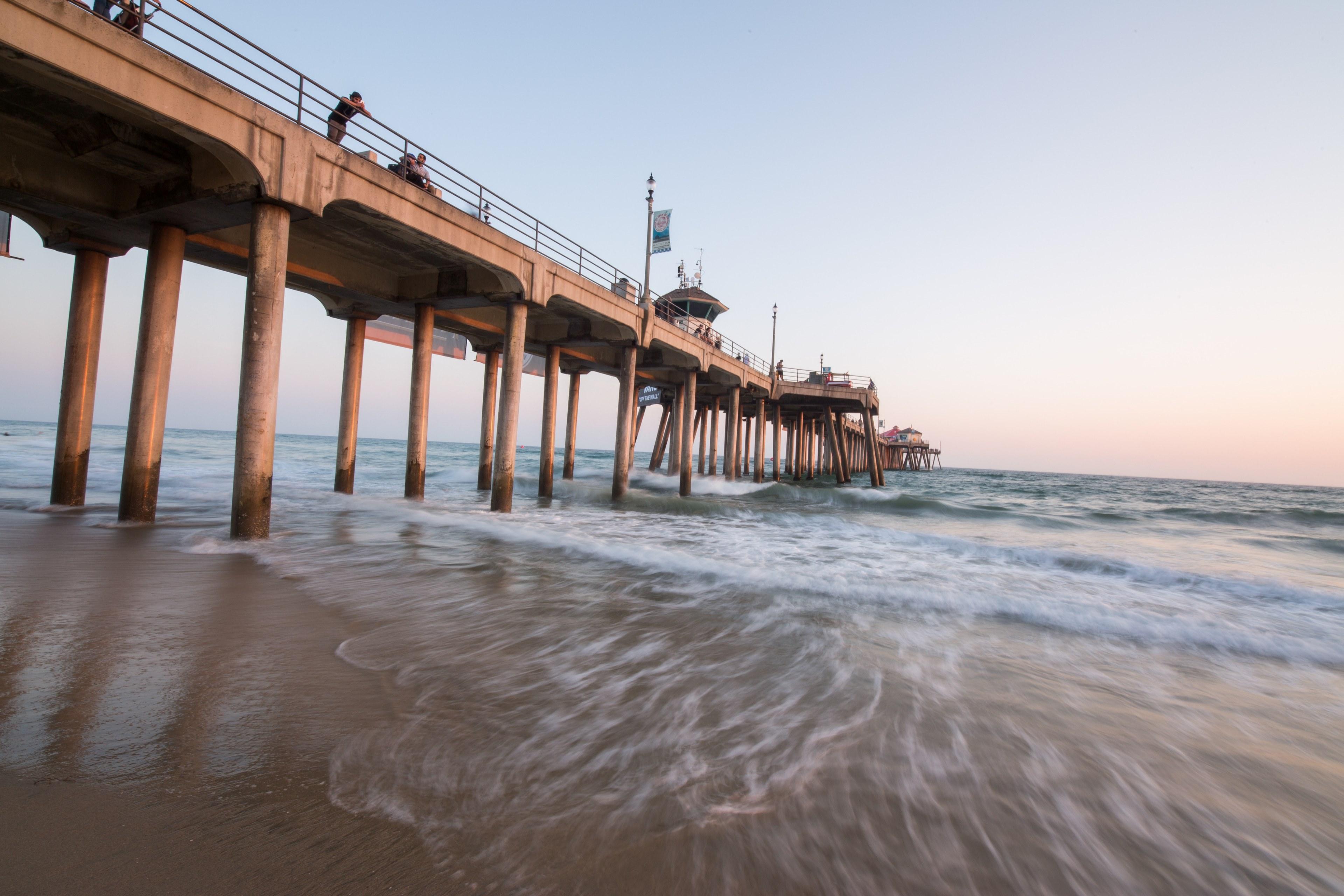 3840x2560 Wallpaper / huntington beach pier 4k wallpaper