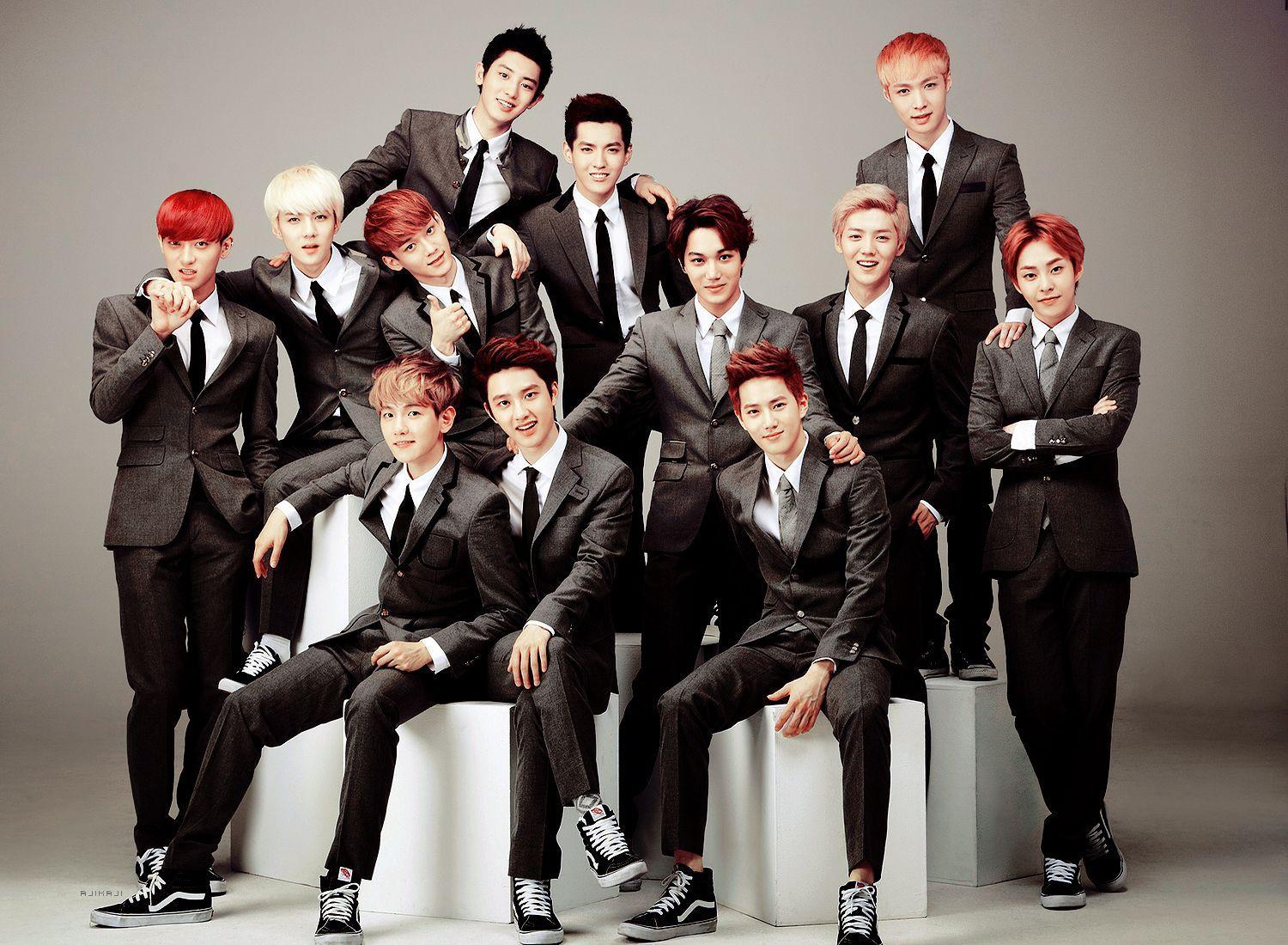 Exo Wallpapers Top Free Exo Backgrounds Wallpaperaccess