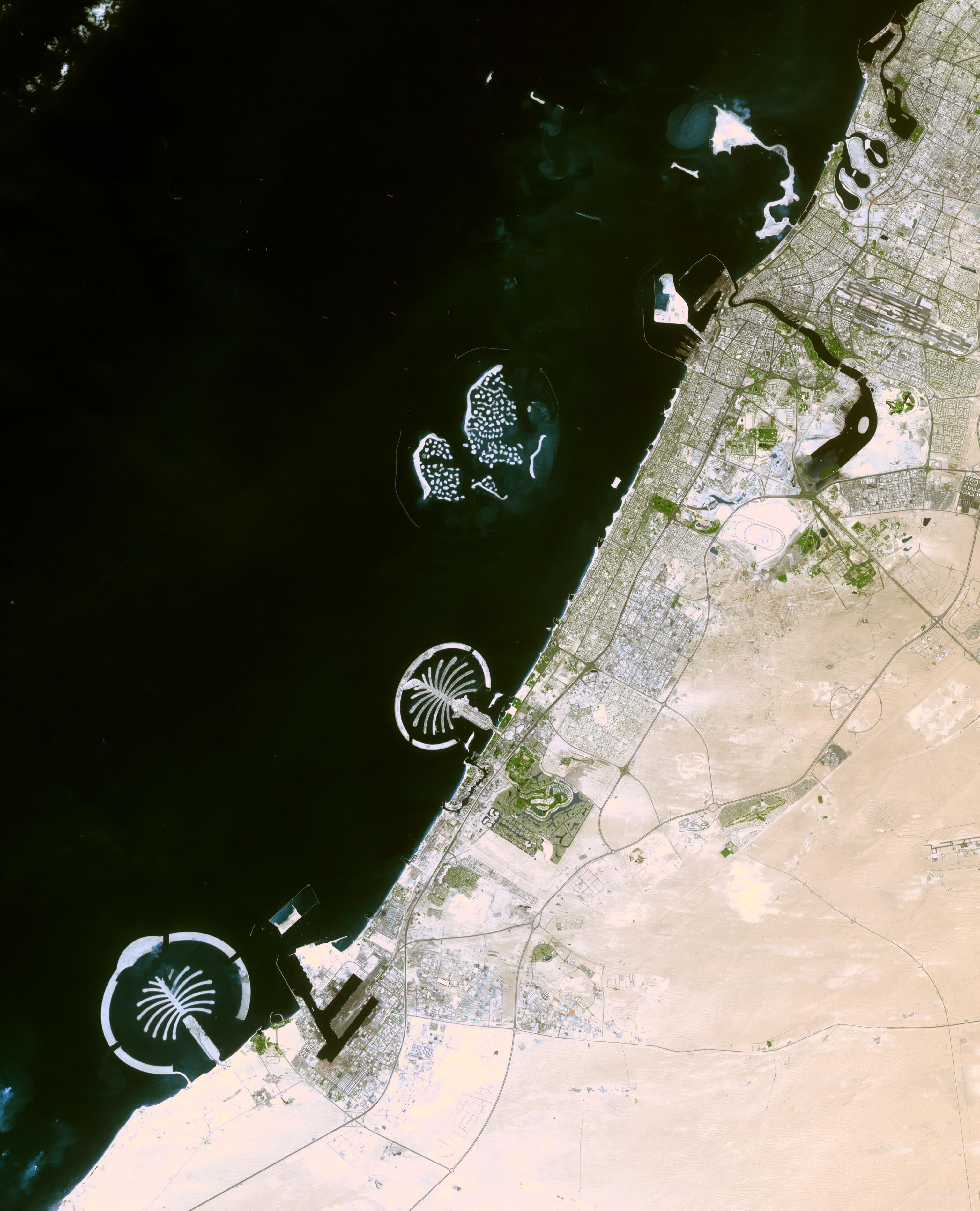 3072x3797 Palm Islands, Dubai