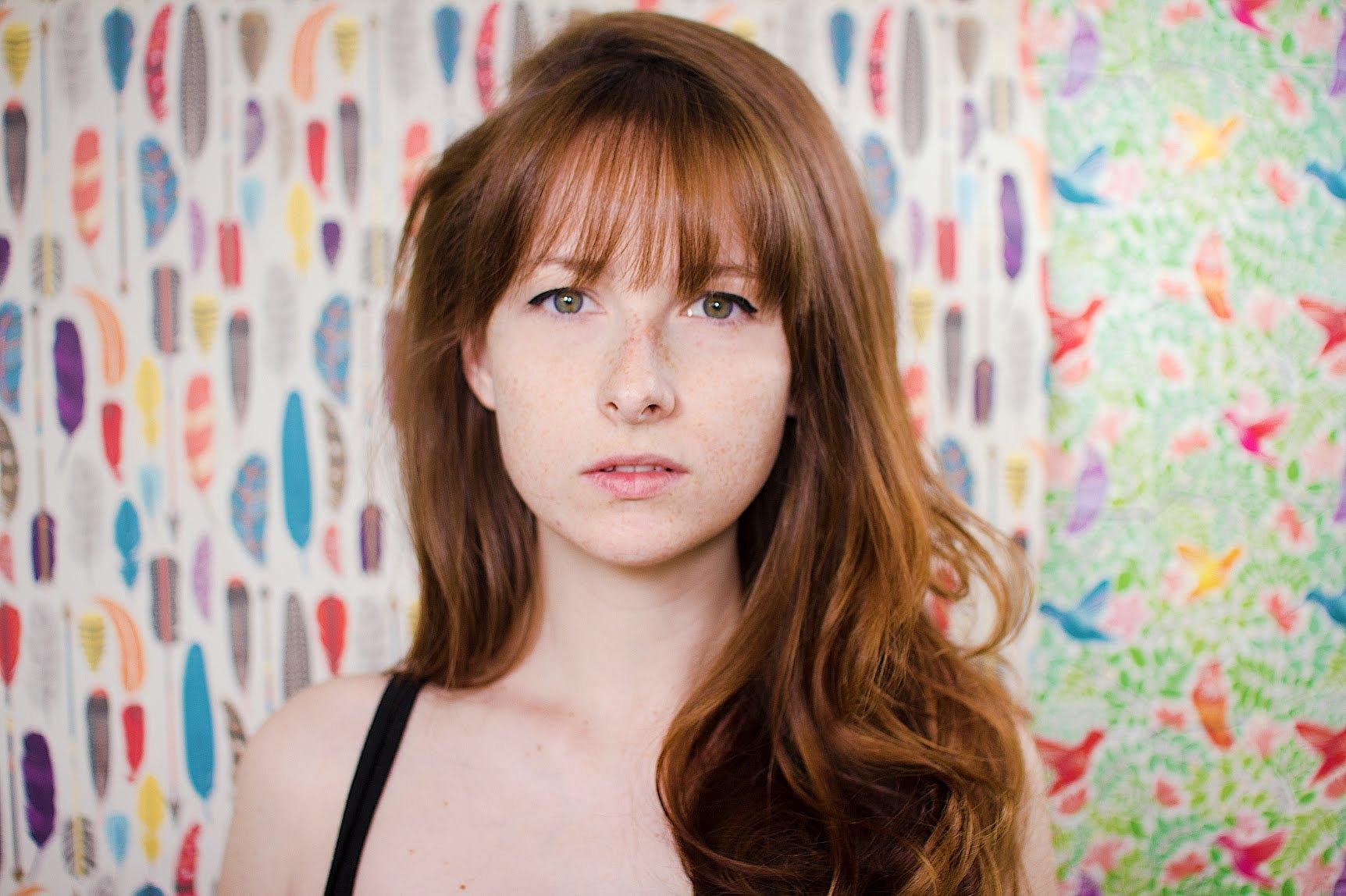 1724x1148 Tessa Violet Wallpaper Image Photo Picture Background