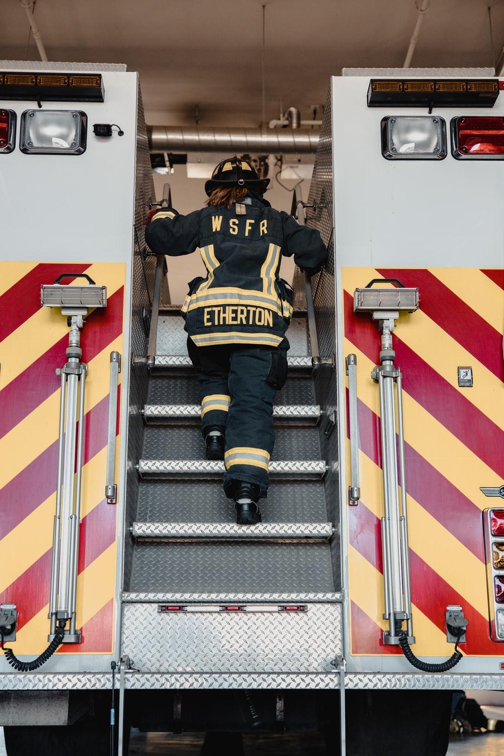 1000x1500 Emergency Service Picture. Download Free Image