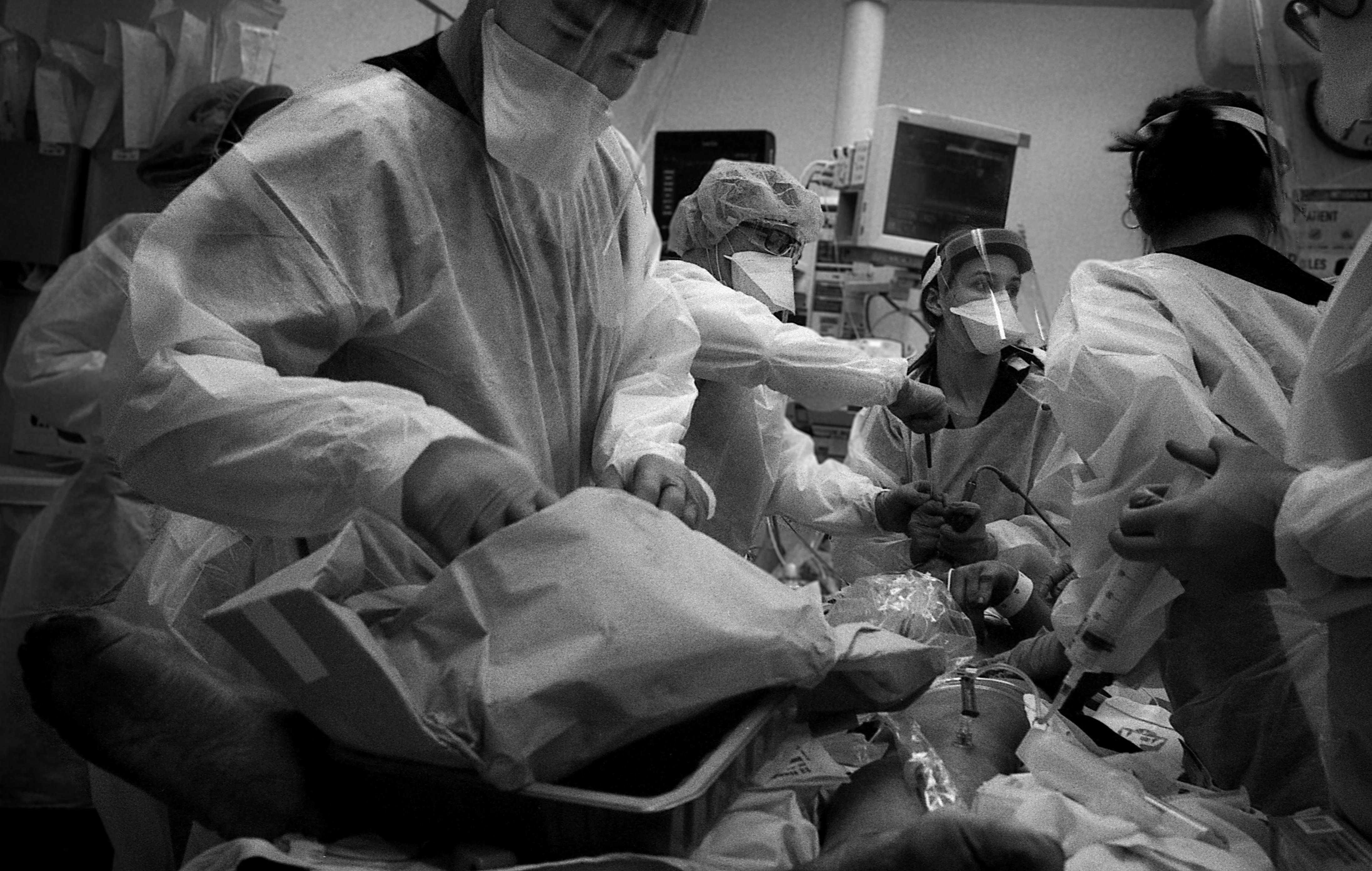 4390x2785 A Doctor's Photo Document The COVID 19 Crisis In The ER : The Picture Show