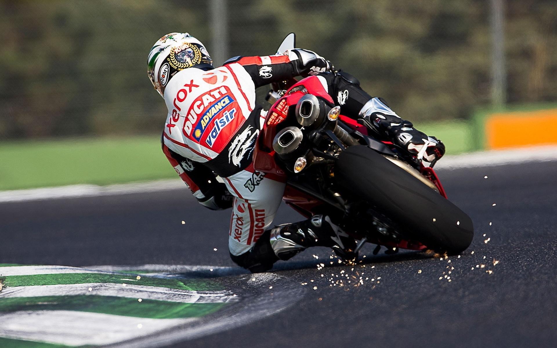 1920x1200 Ducati Moto Driver HD Wallpaper