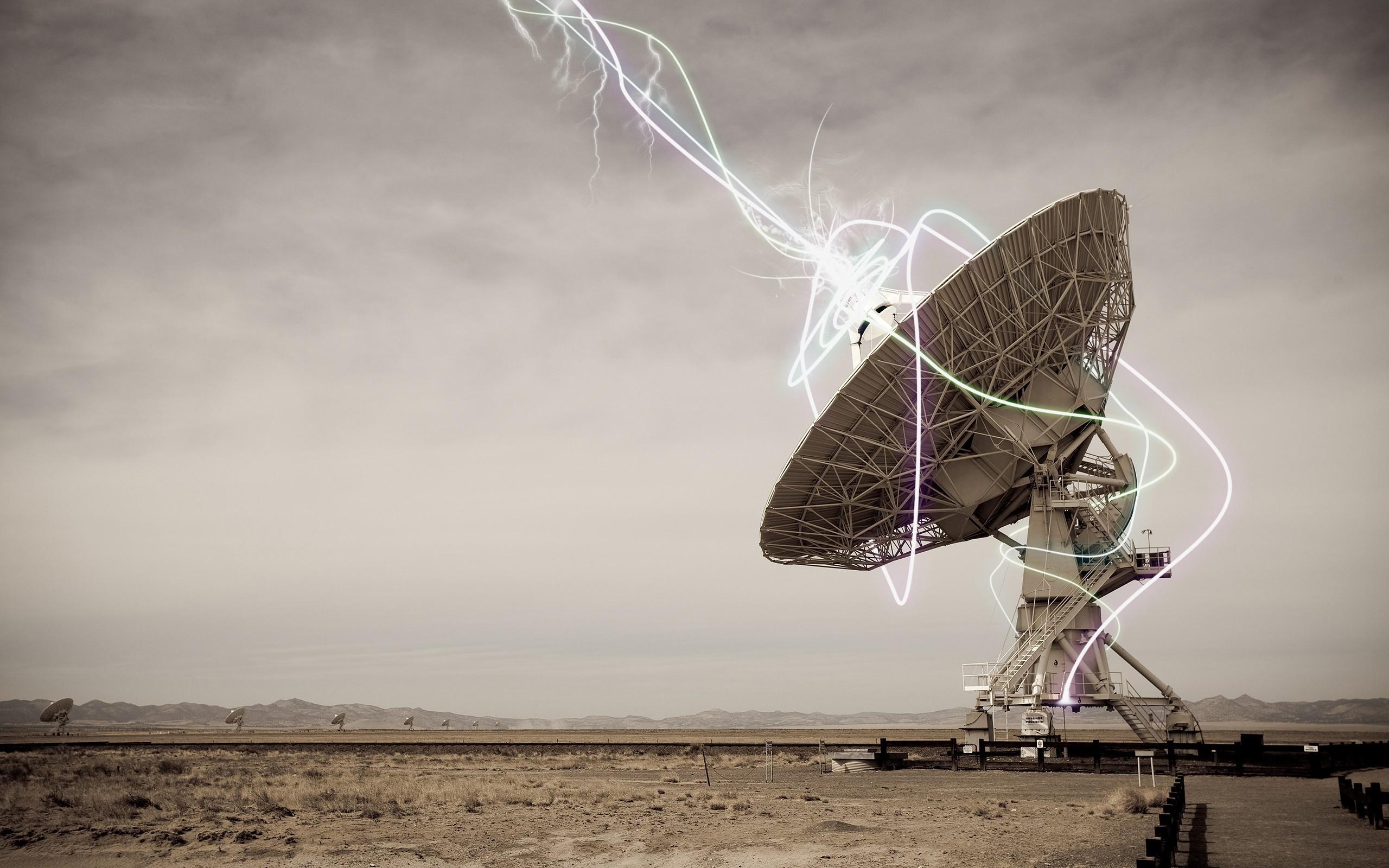 2560x1600 landscape desert neon lights antenna wallpaper