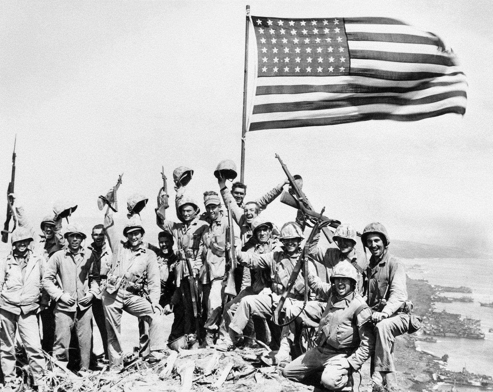 1600x1270 Photos From the Battle of Iwo Jima to Mark Its 70th Anniversary