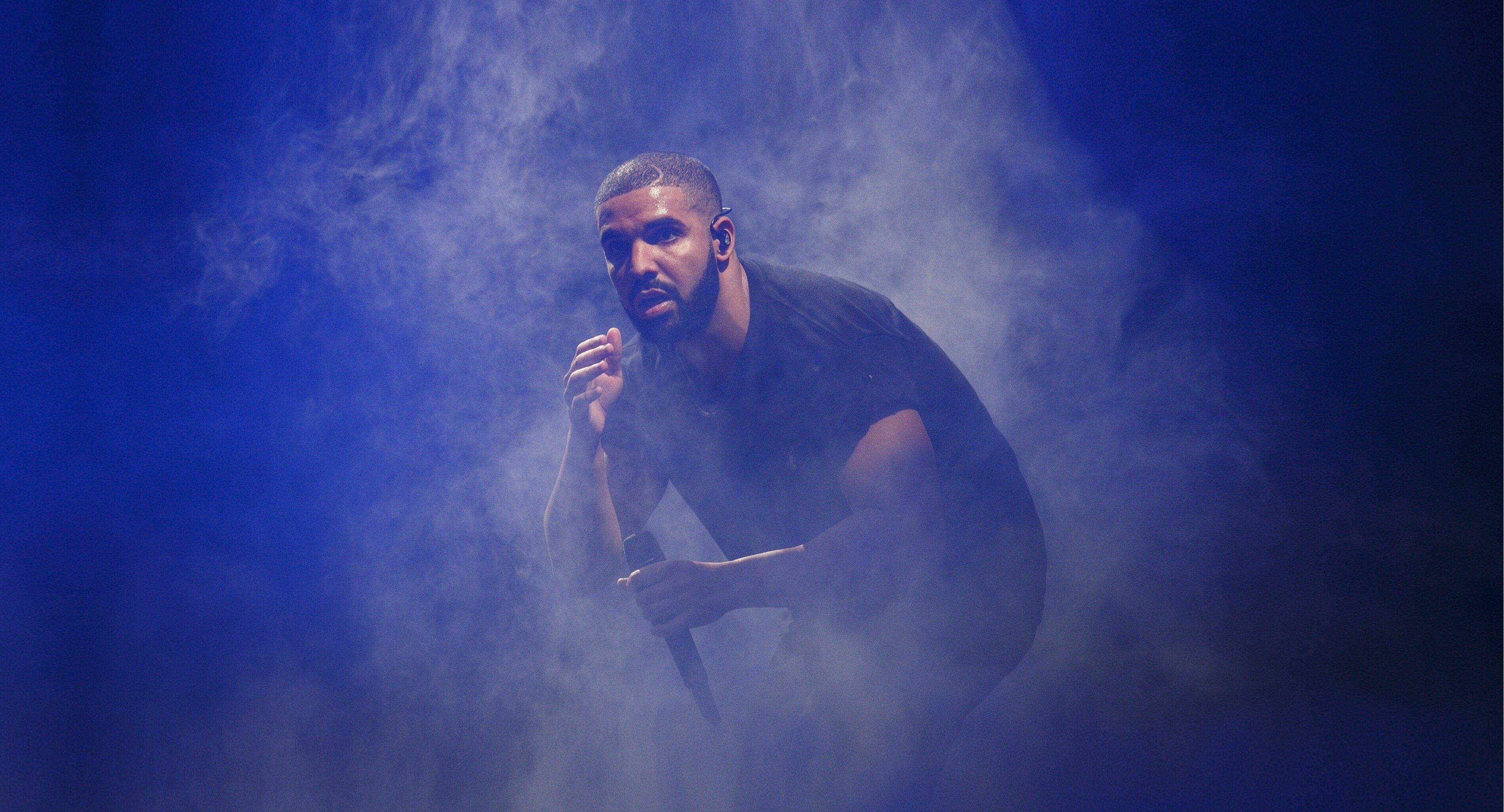 3800x2052 drake 4k wallpaper HD download. Spotify streaming, Latest hip hop songs, Top music artists