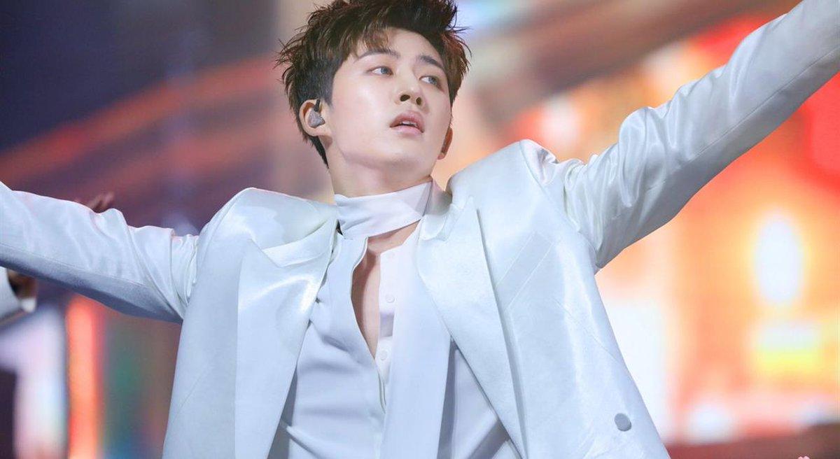 1200x656 Kim Hanbin HD Desktop Wallpaper