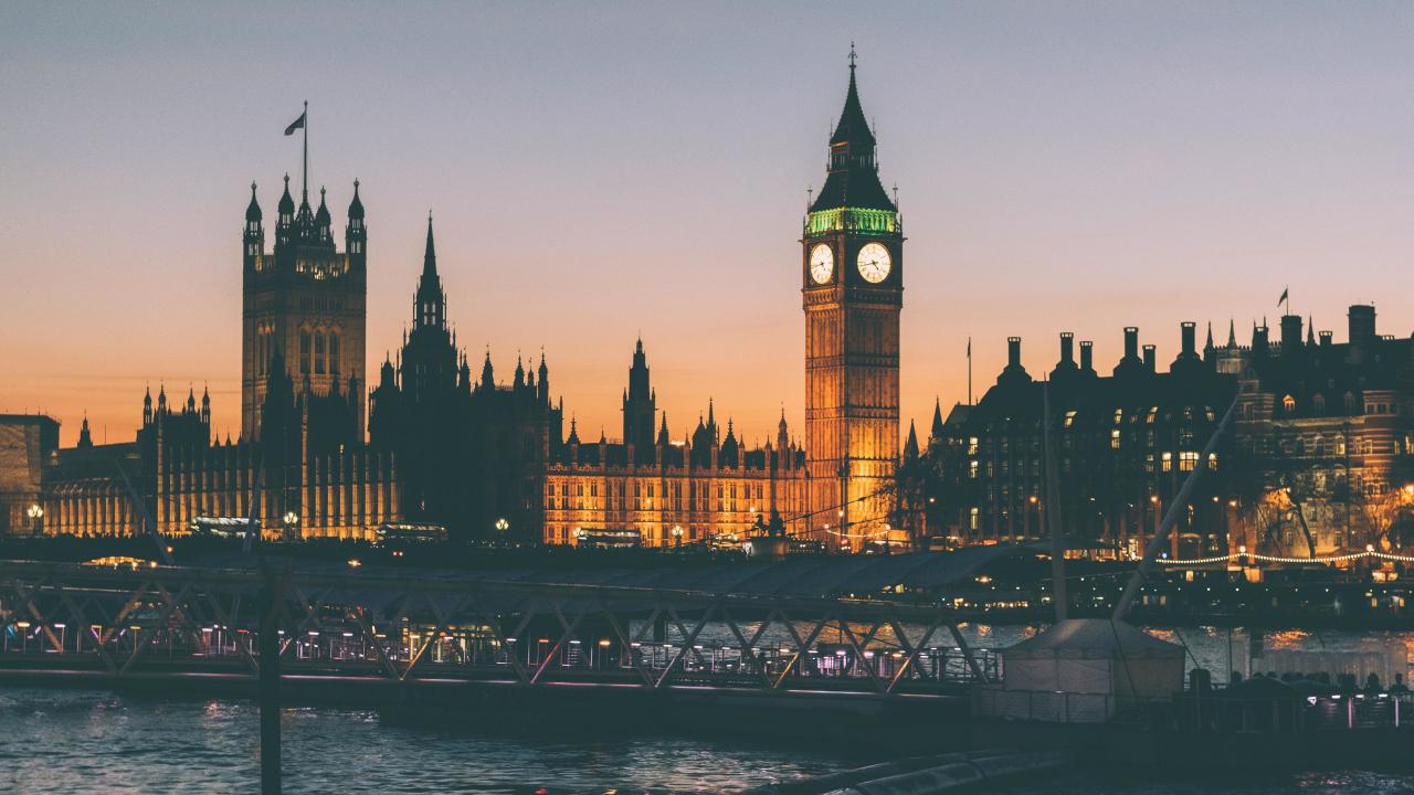1280x720 Download 1280x720 wallpaper clock tower, architecture, big ben, london, night, hd, hdv, 720p, widescreen, 1280x720 HD image, background, 10413