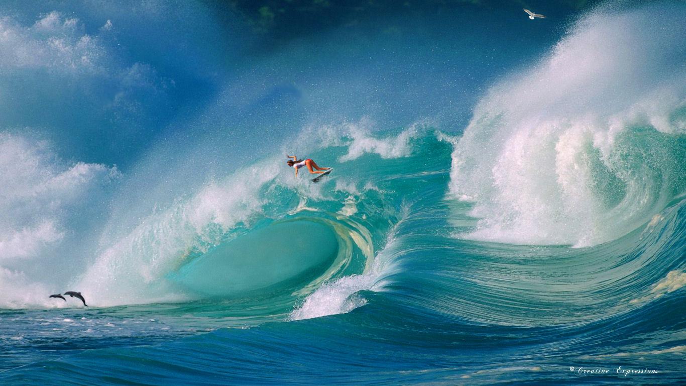 1366x768 Girl Surfer Wallpaper