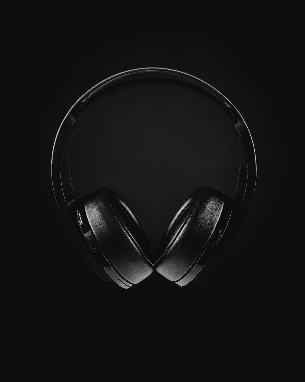 Cool Awesome Headphone Wallpapers Top Free Cool Awesome Headphone Backgrounds WallpaperAccess