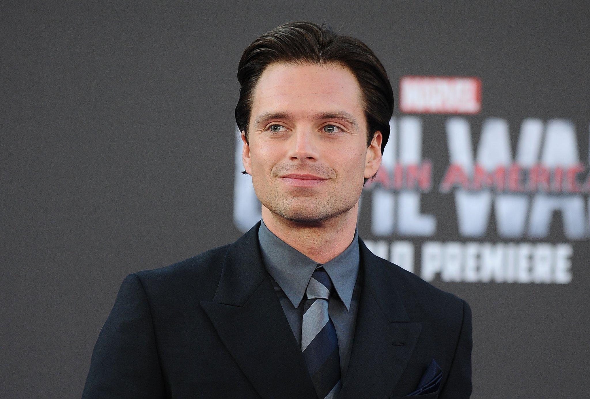 2048x1386 Sebastian Stan Wallpaper HD