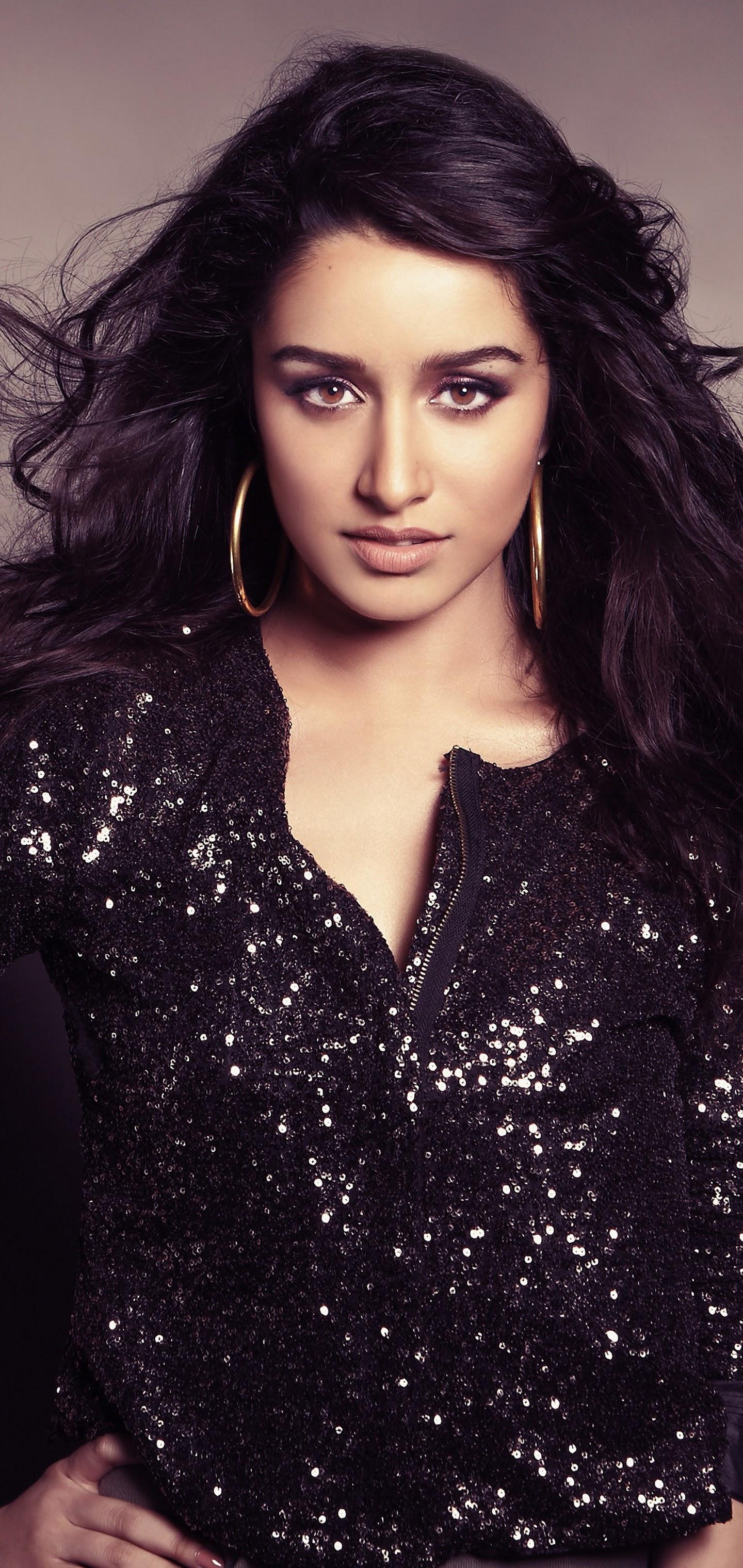 1440x3040 Shraddha Kapoor Bollywood Brunette Girl 4K Wallpaper