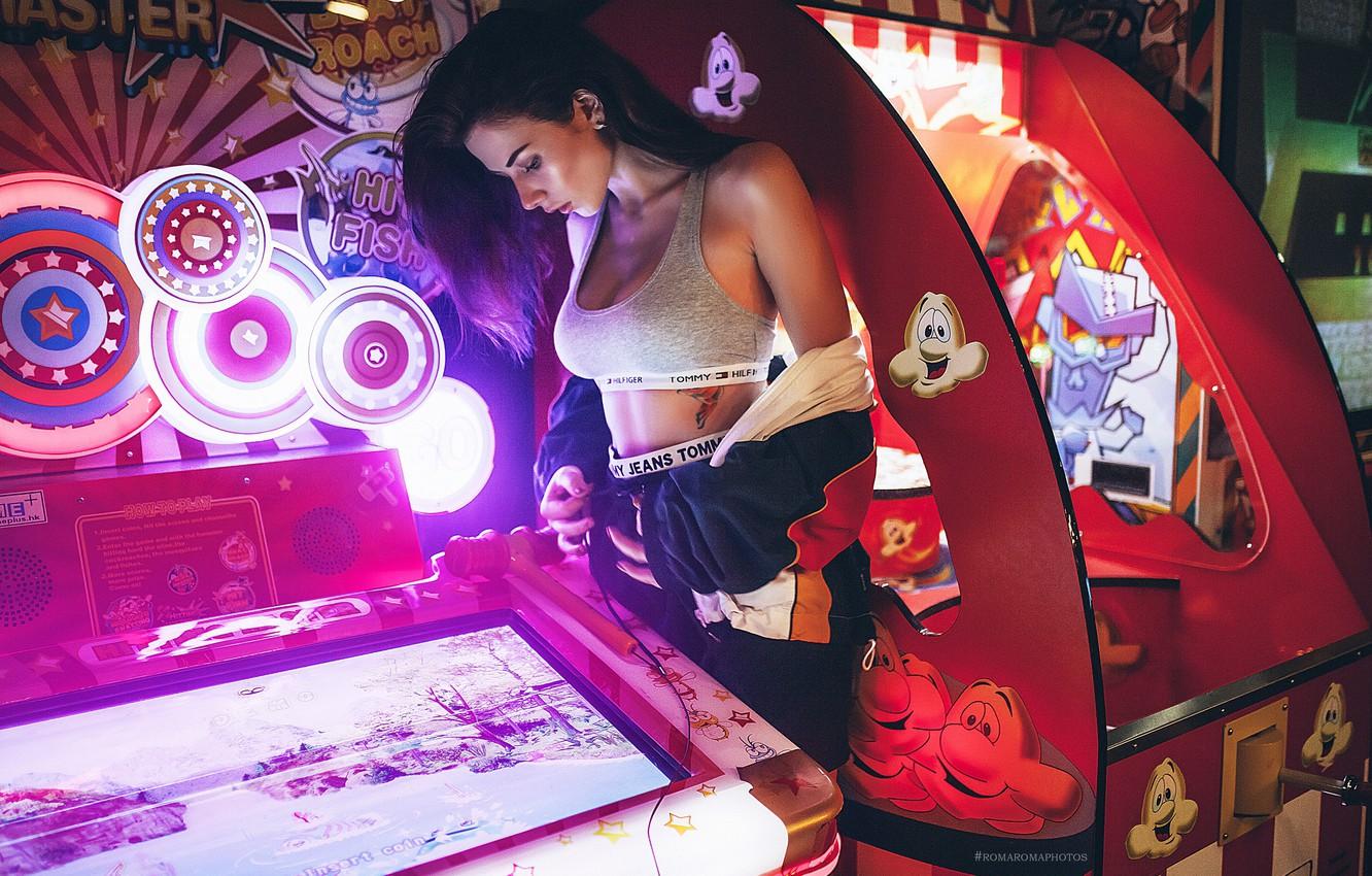 1332x850 Wallpaper girl, figure, tattoo, slot machines, Inga Lis, Rome Rome image for desktop, section девушки