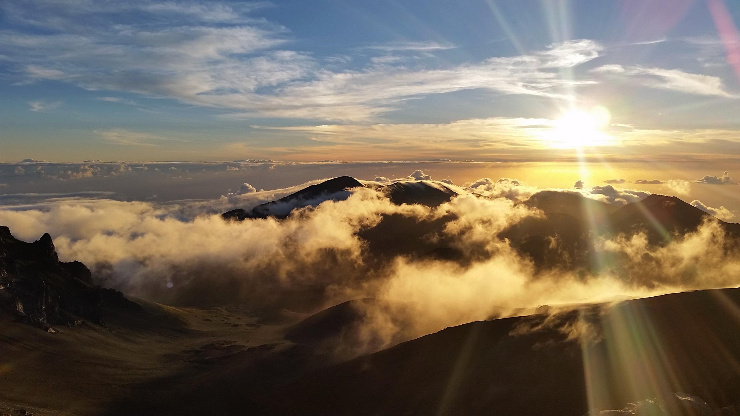 2560x1440 Photos USA Haleakala National Park Sun Nature Mountains 2560x1440