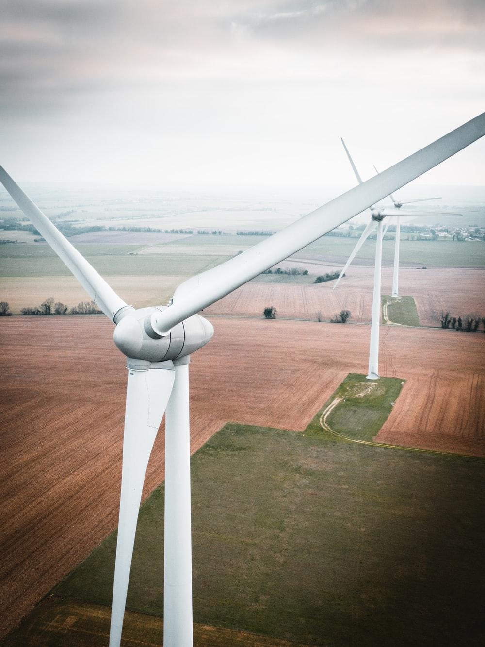 1000x1333 Wind Turbine Picture [HD]. Download Free Image