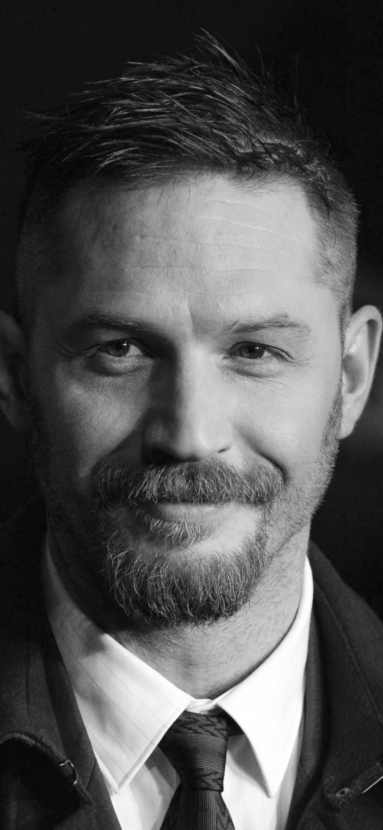 1242x2688 Tom Hardy 4k iPhone XS MAX HD 4k Wallpaper, Image, Background, Photo and Picture