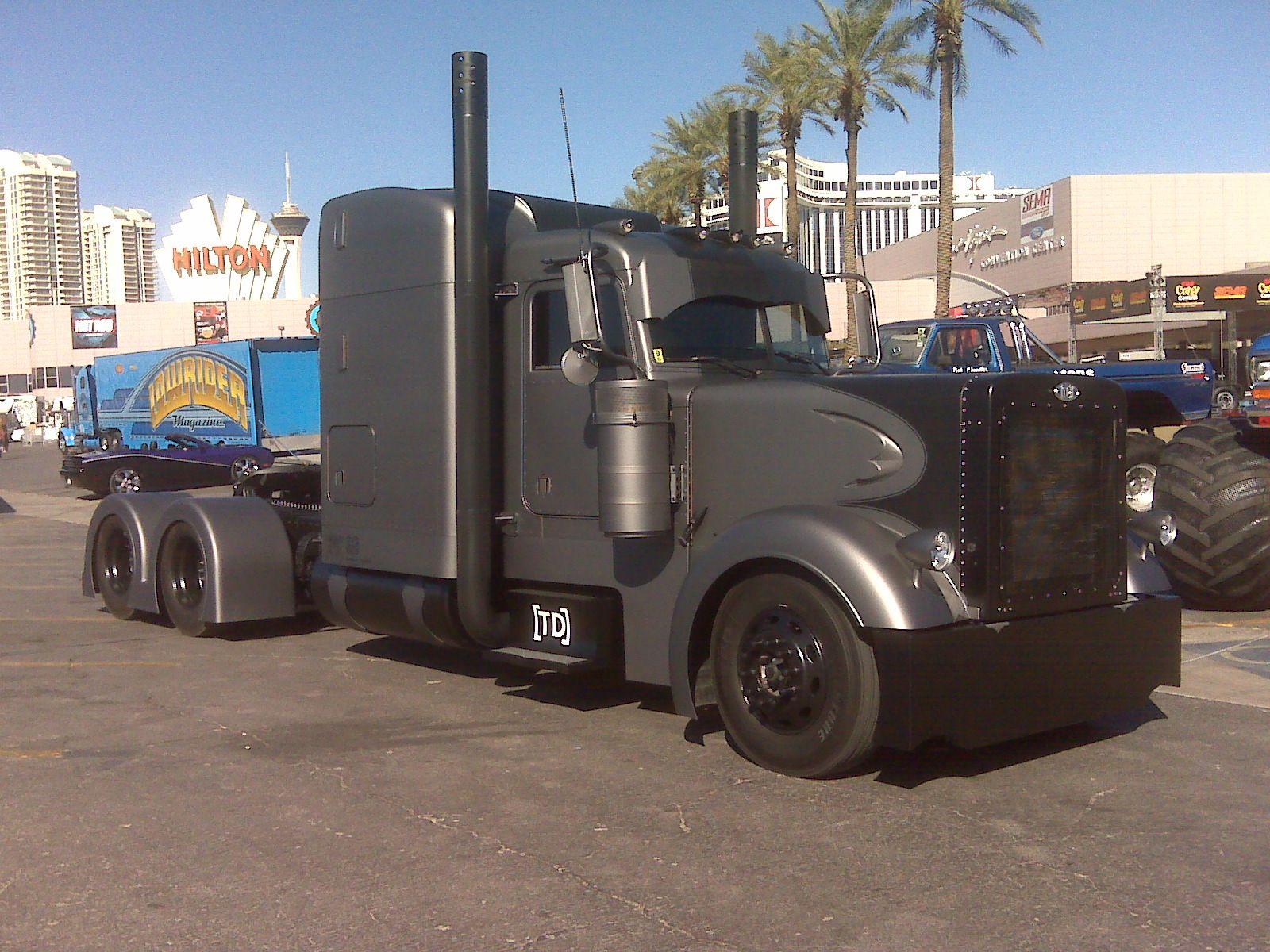 1600x1200 custom semi trucks Custom semi trucks \/ Freightliner Classic XL Specs, Videos, Photo