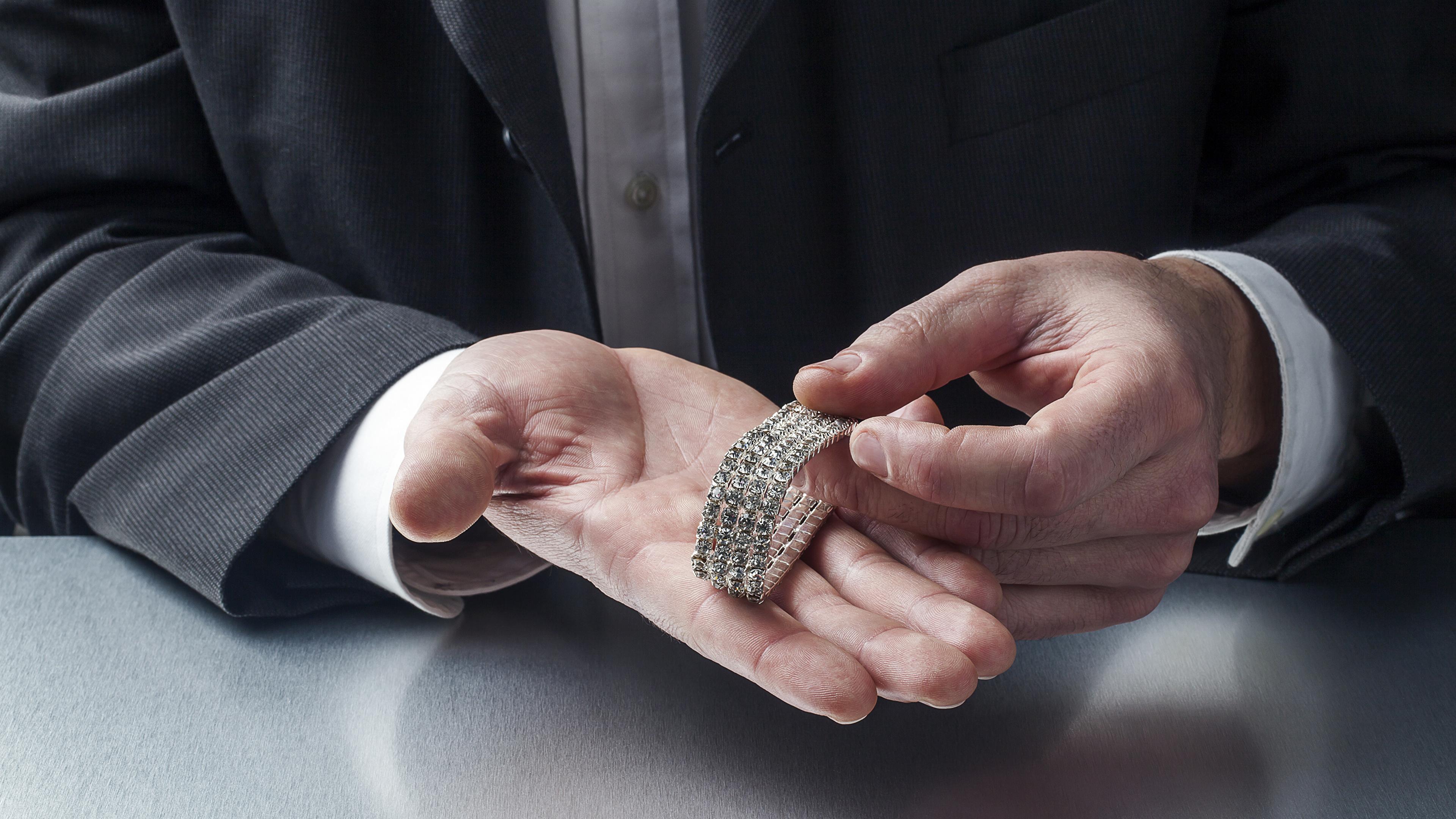 3840x2160 Photo Hands Men Brilliant Bracelet Jewelry 3840x2160