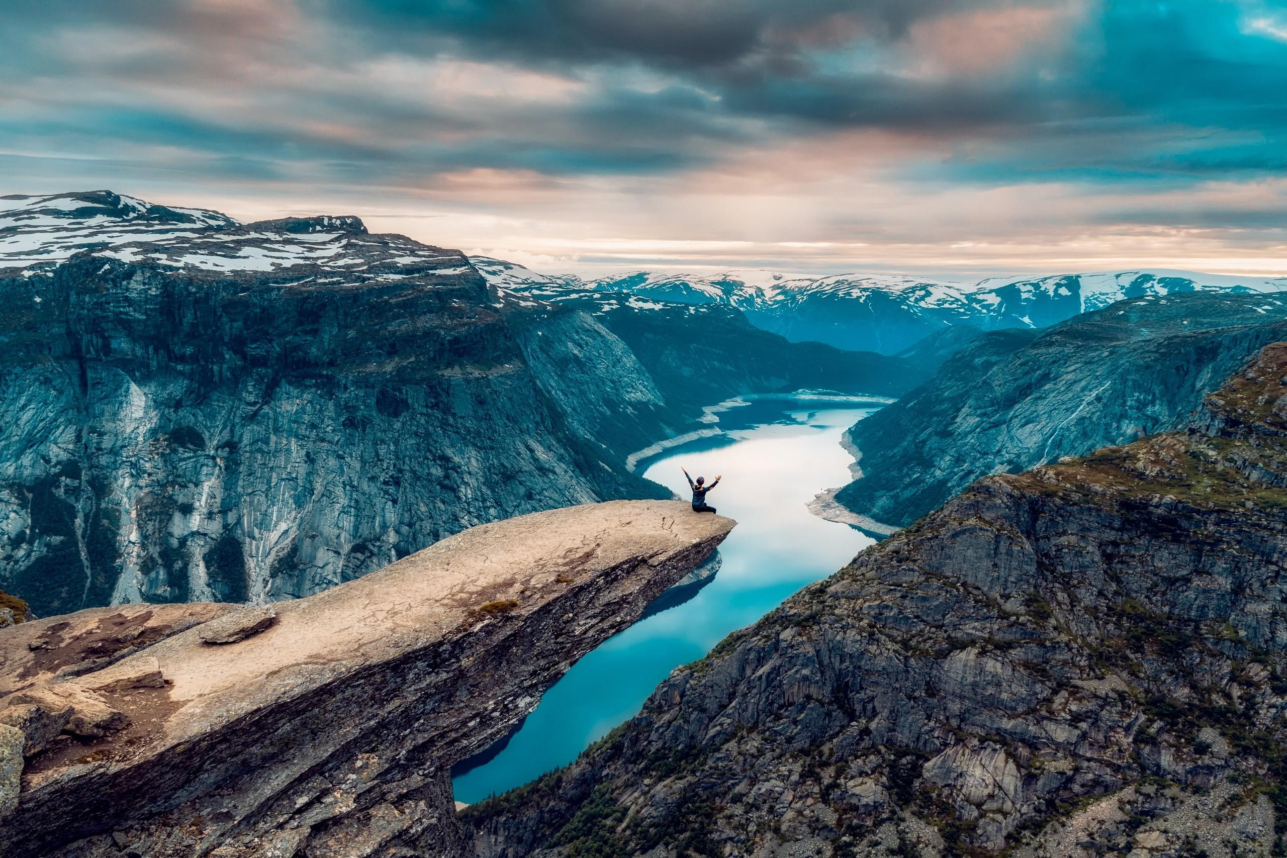 2560x1707 mountains, Trolltunga, panorama, landscape, nature, Norway. Mocah HD Wallpaper