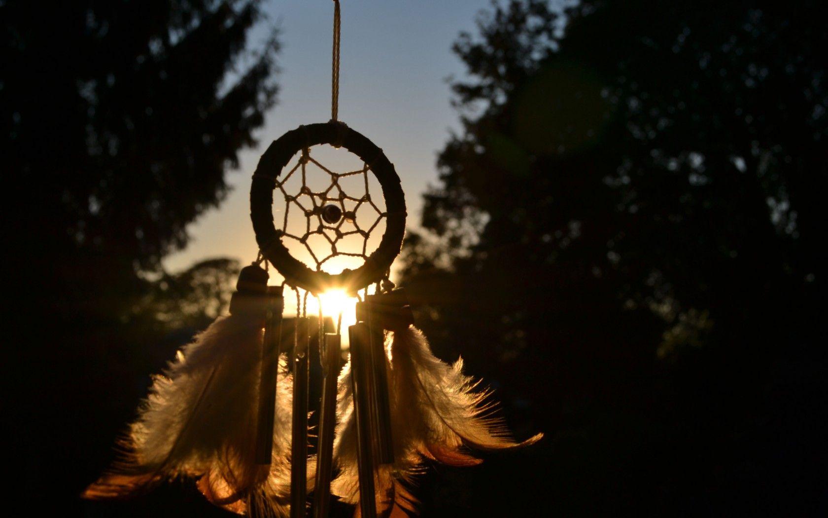 1680x1050 Dreamcatcher HD Desktop Wallpaper