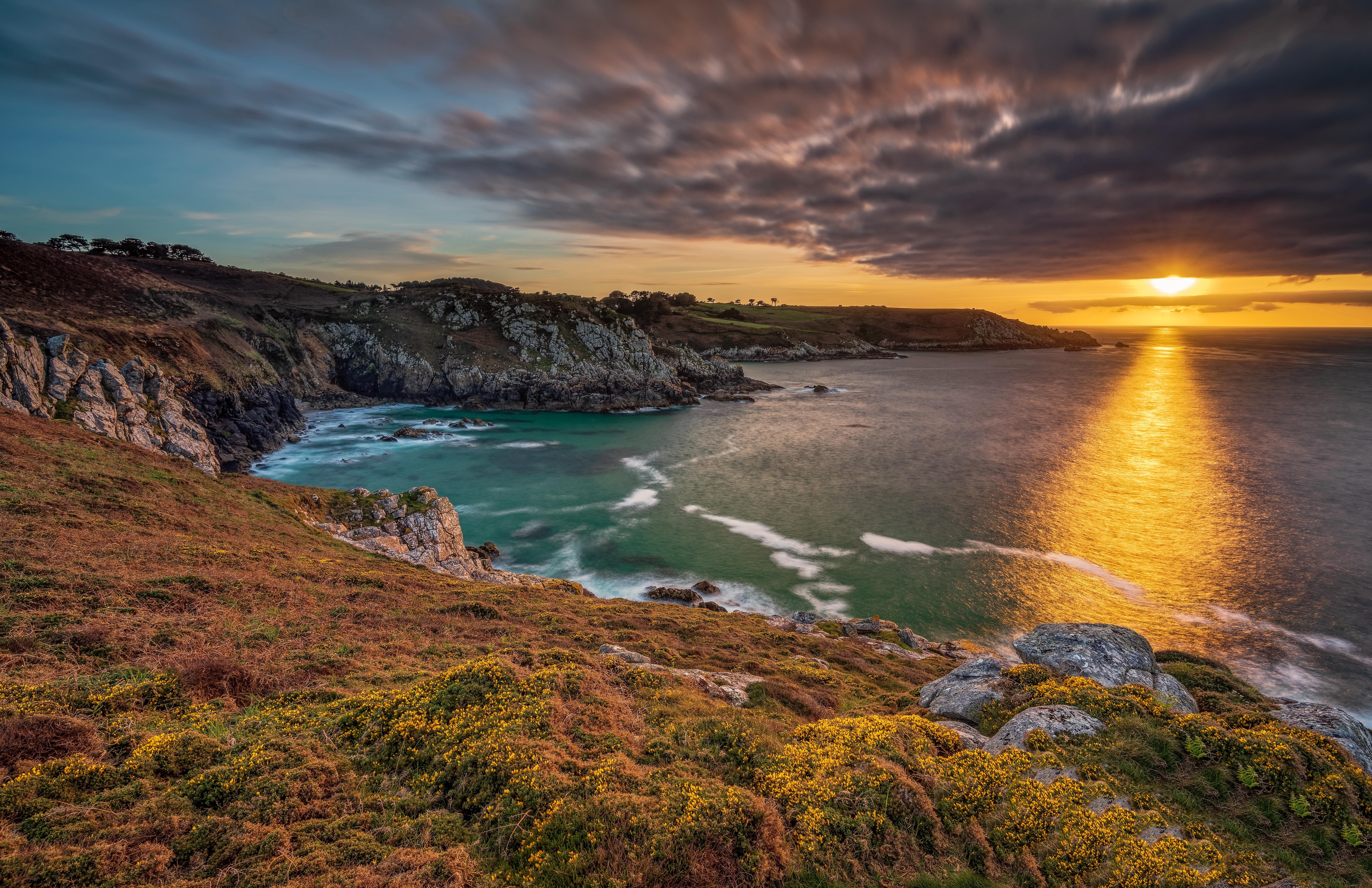 7575x4900 France, Bretagne, Kastel Koz 4k Ultra HD Wallpaper