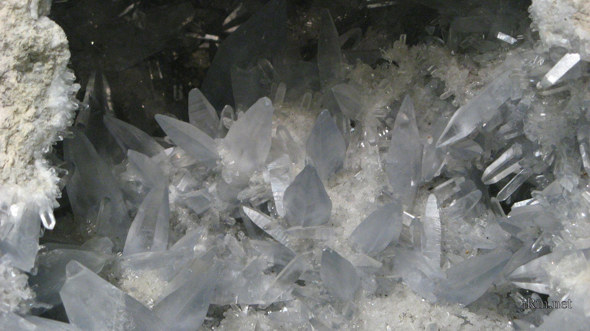 1920x1080 Quartz Wallpaper