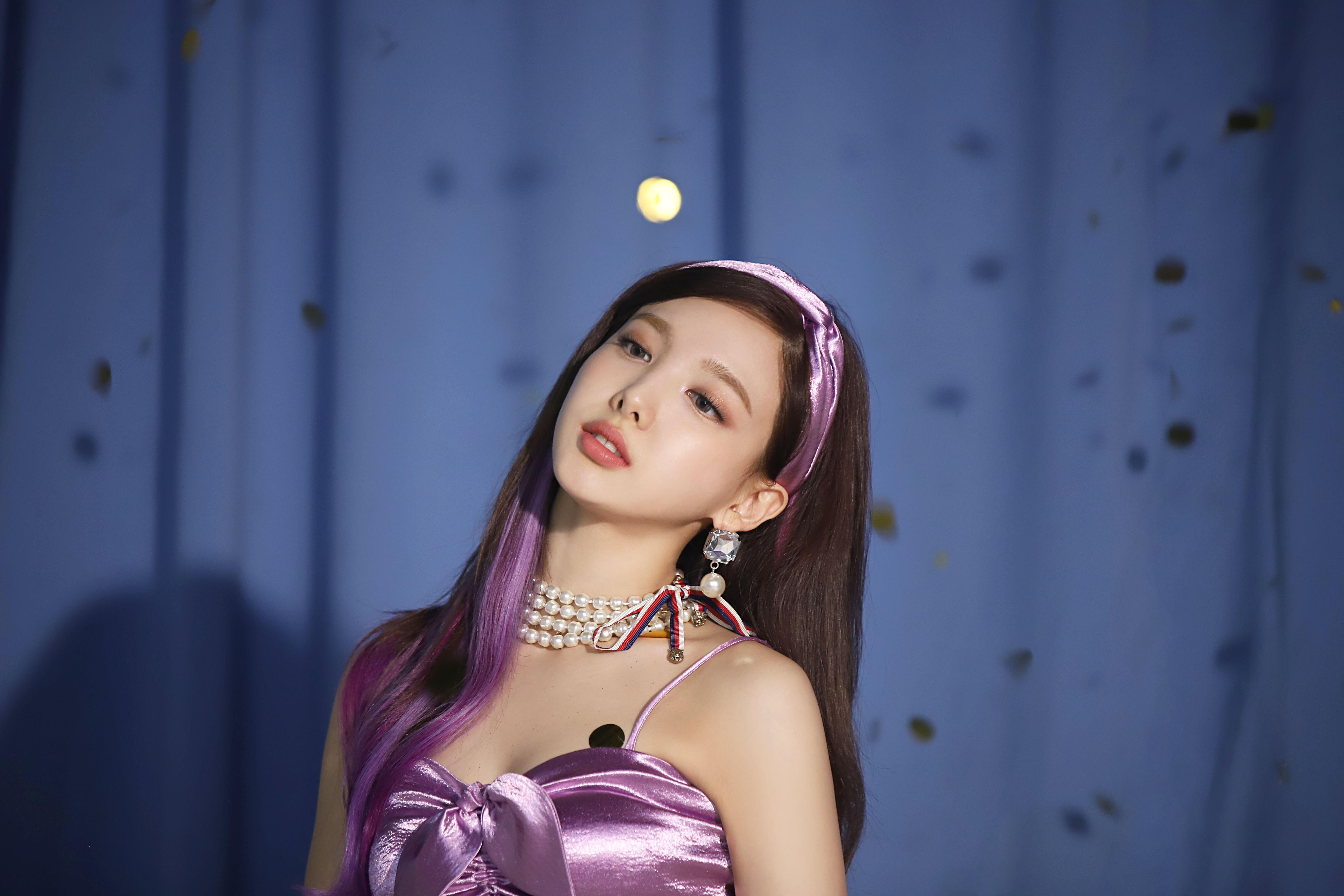 6240x4160 Nayeon Feel Special Wallpaper