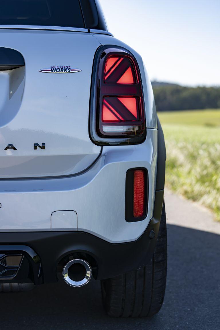 768x1151 Mini John Cooper Works Countryman quality free high resolution car image