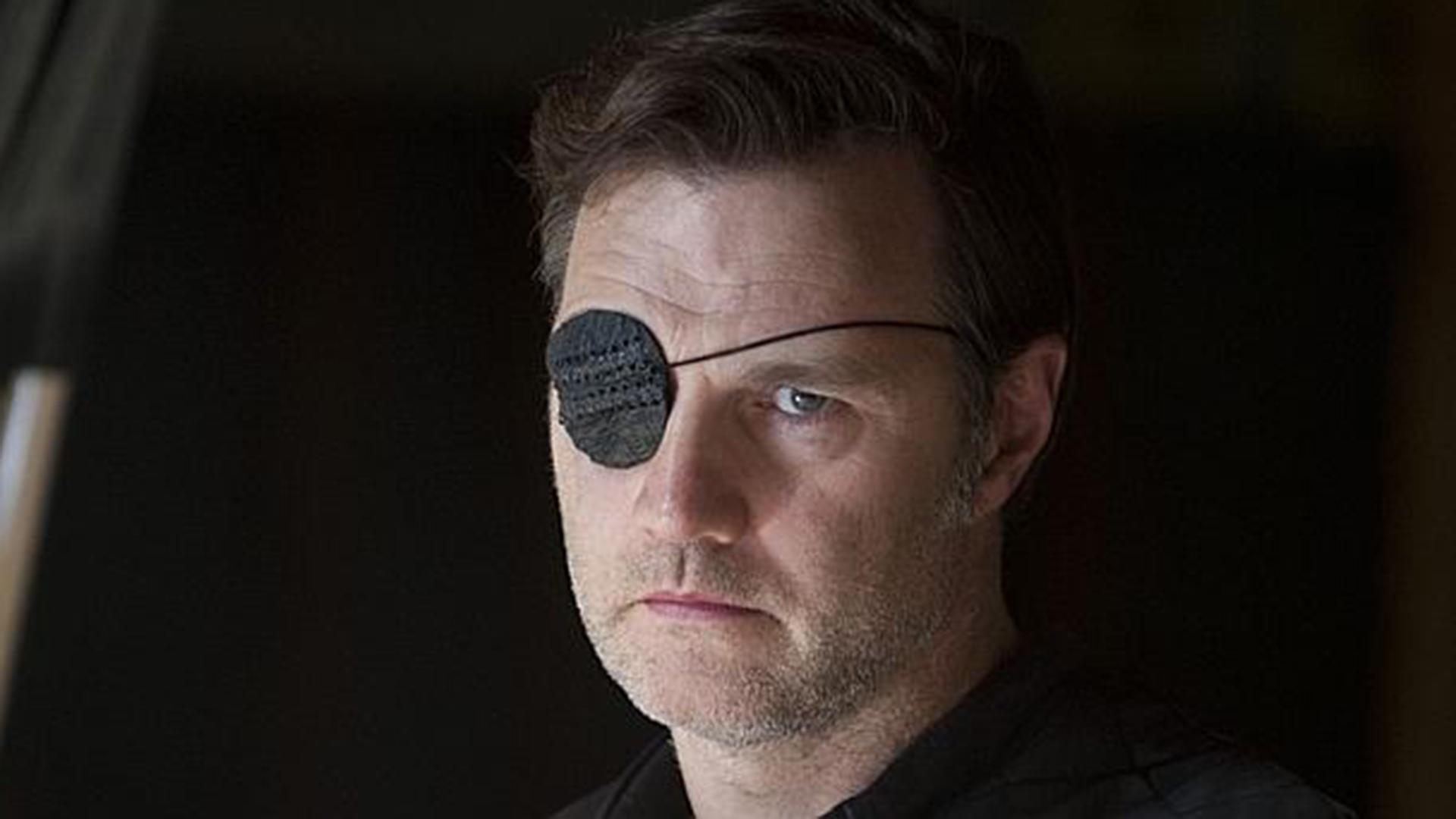 1920x1080 David Morrissey, 'Walking Dead' Governor, aids boat refugees