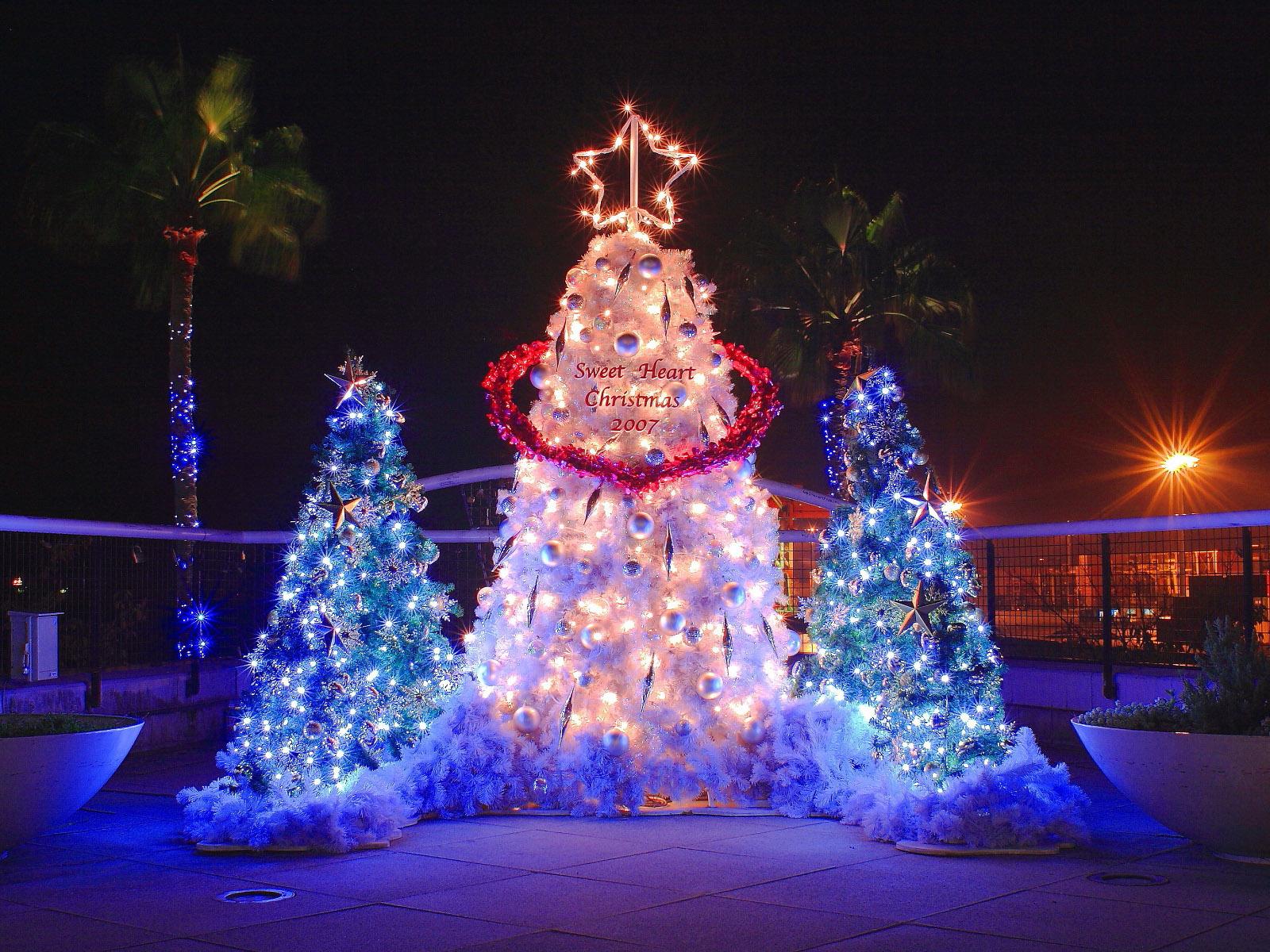 1600x1200 Christmas Lights Wallpaper for Computer