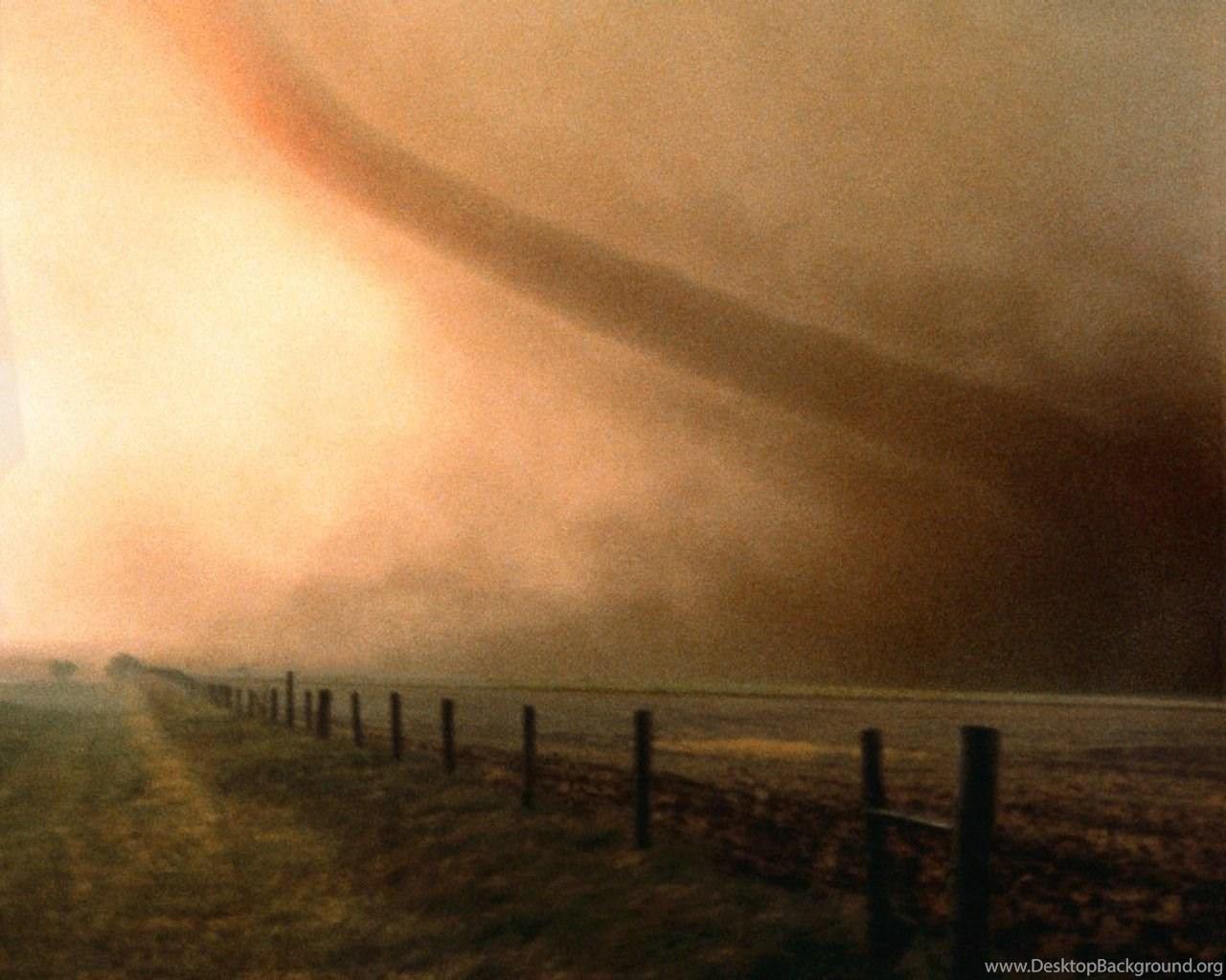 1280x1024 XMWallpaper.com Wallpaper Storms Tornados Oklahoma Tornado Desktop Background