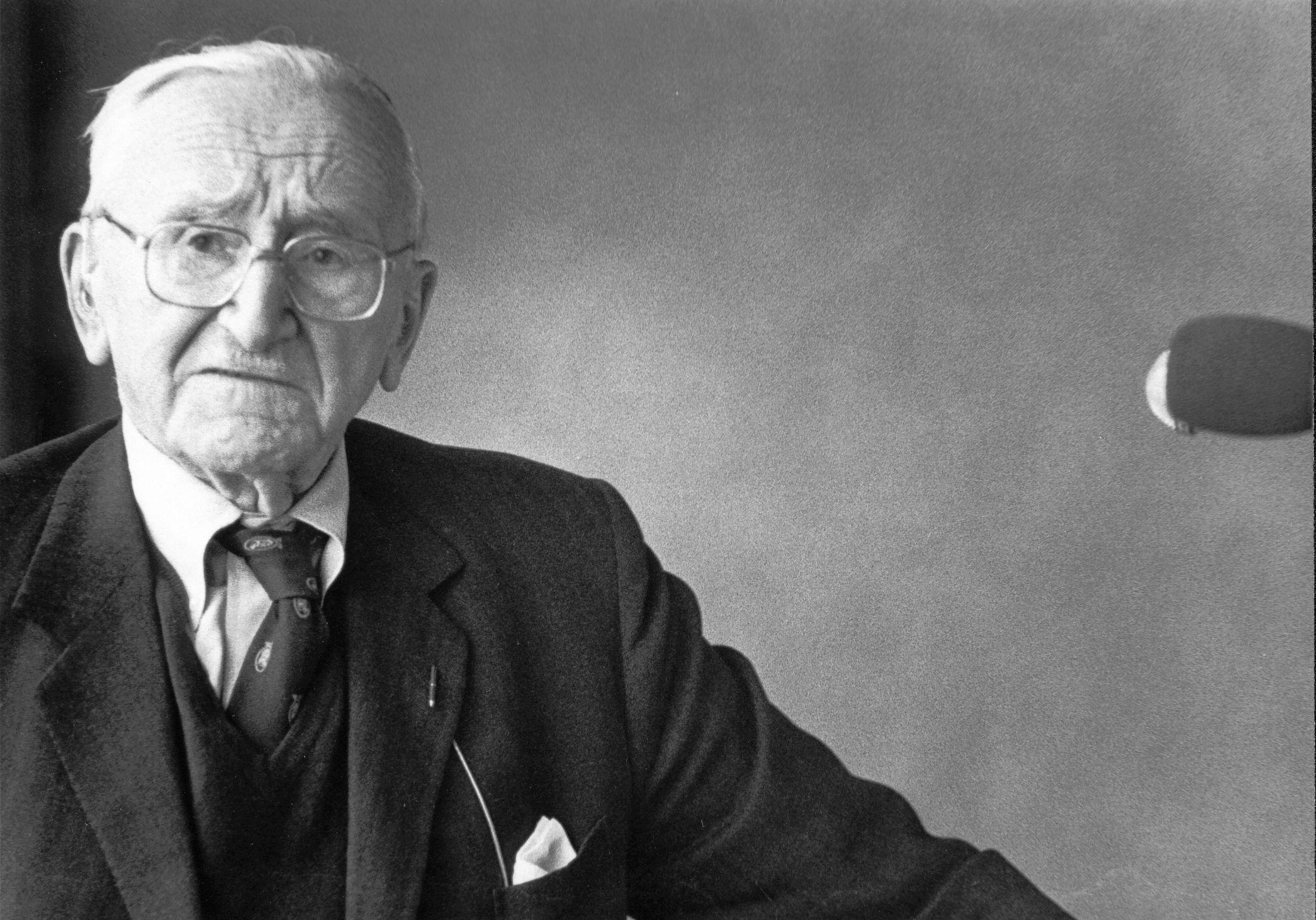 2091x1461 Friedrich August von Hayek Part 1