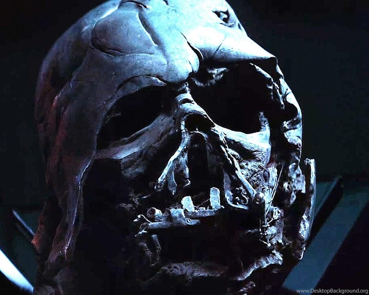 1280x1024 Broken Mask Darth Vader Wallpaper Desktop Background